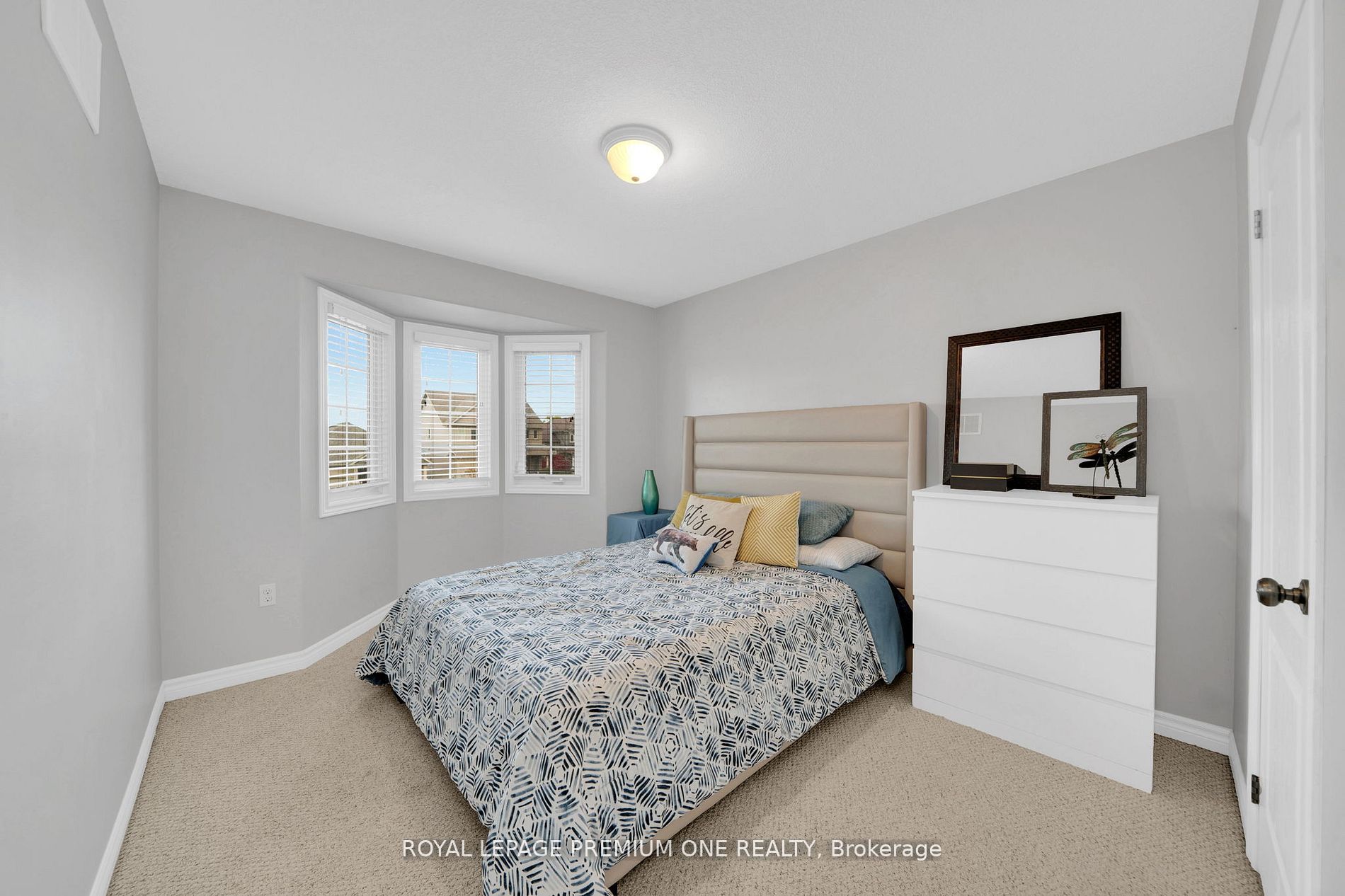 31 Stevenson Street Property Photo 25
