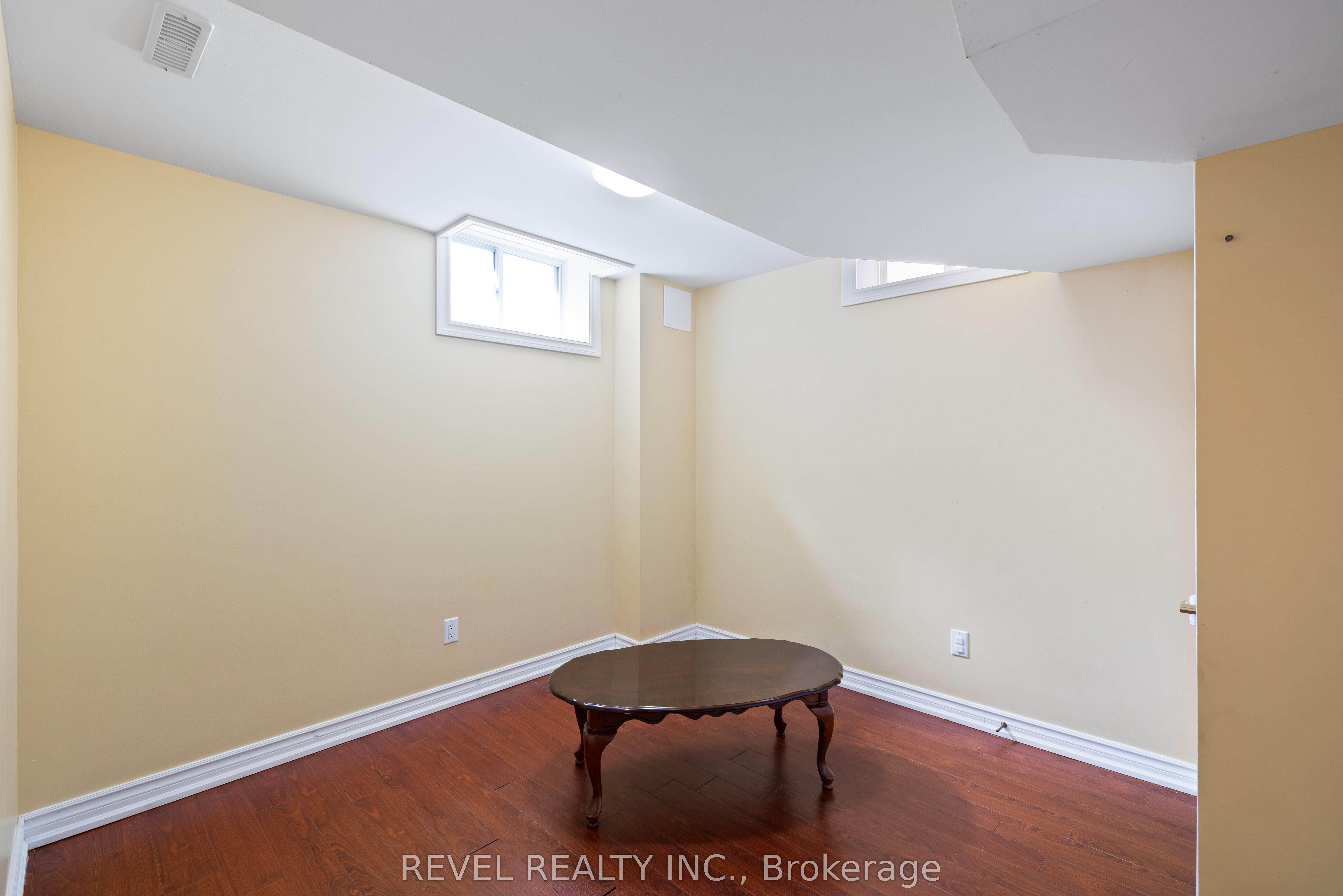 16 Terrance Drive Basement Property Photo 7