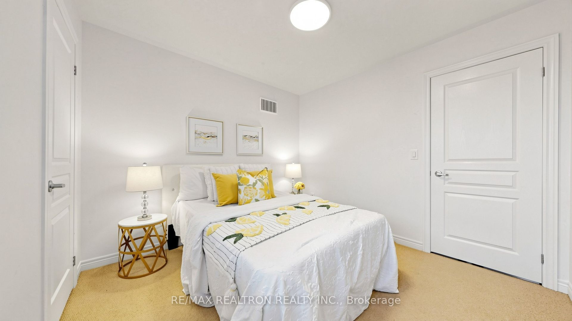7 Military Court Property Photo 33