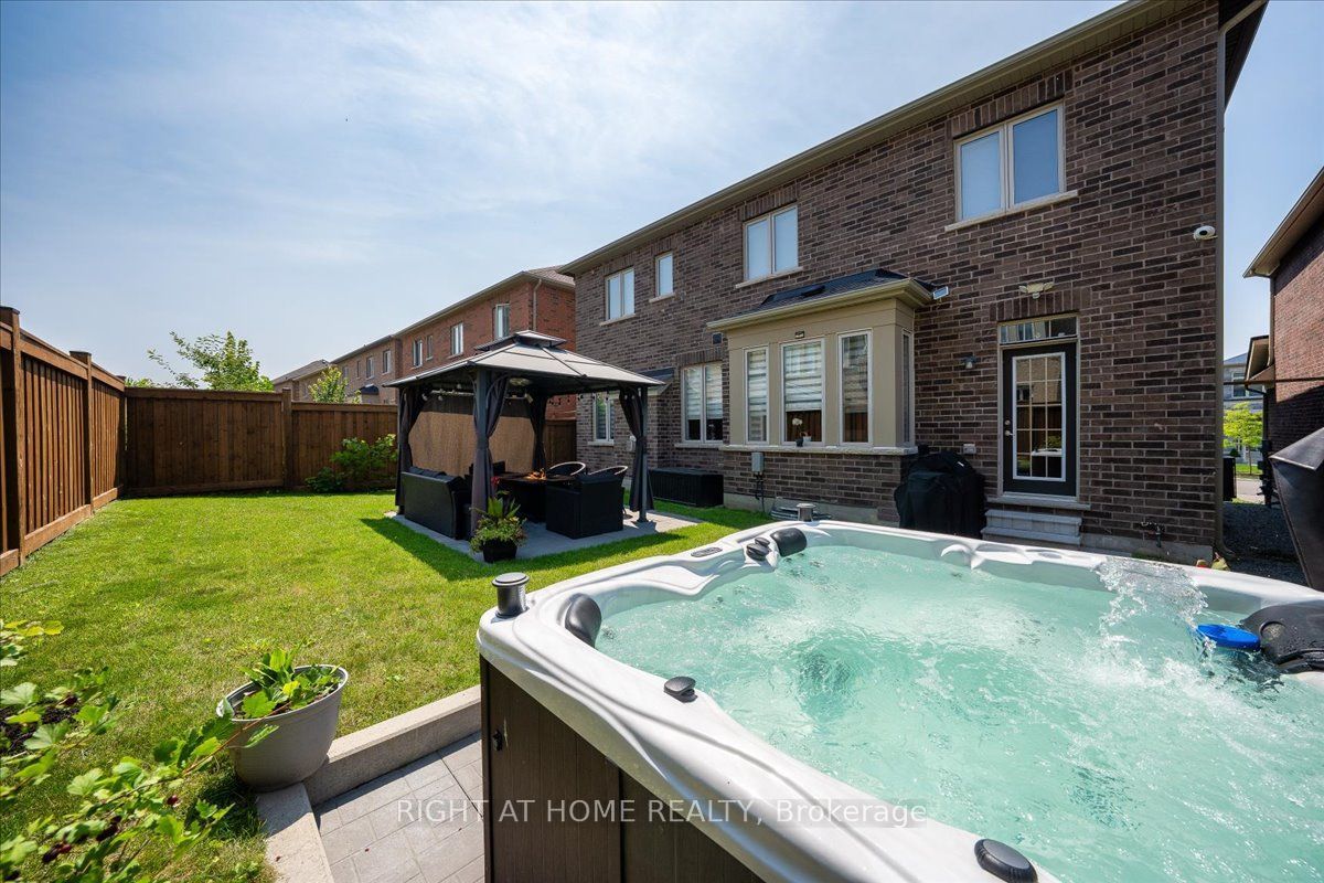 75 Watershed Gate Property Photo 3