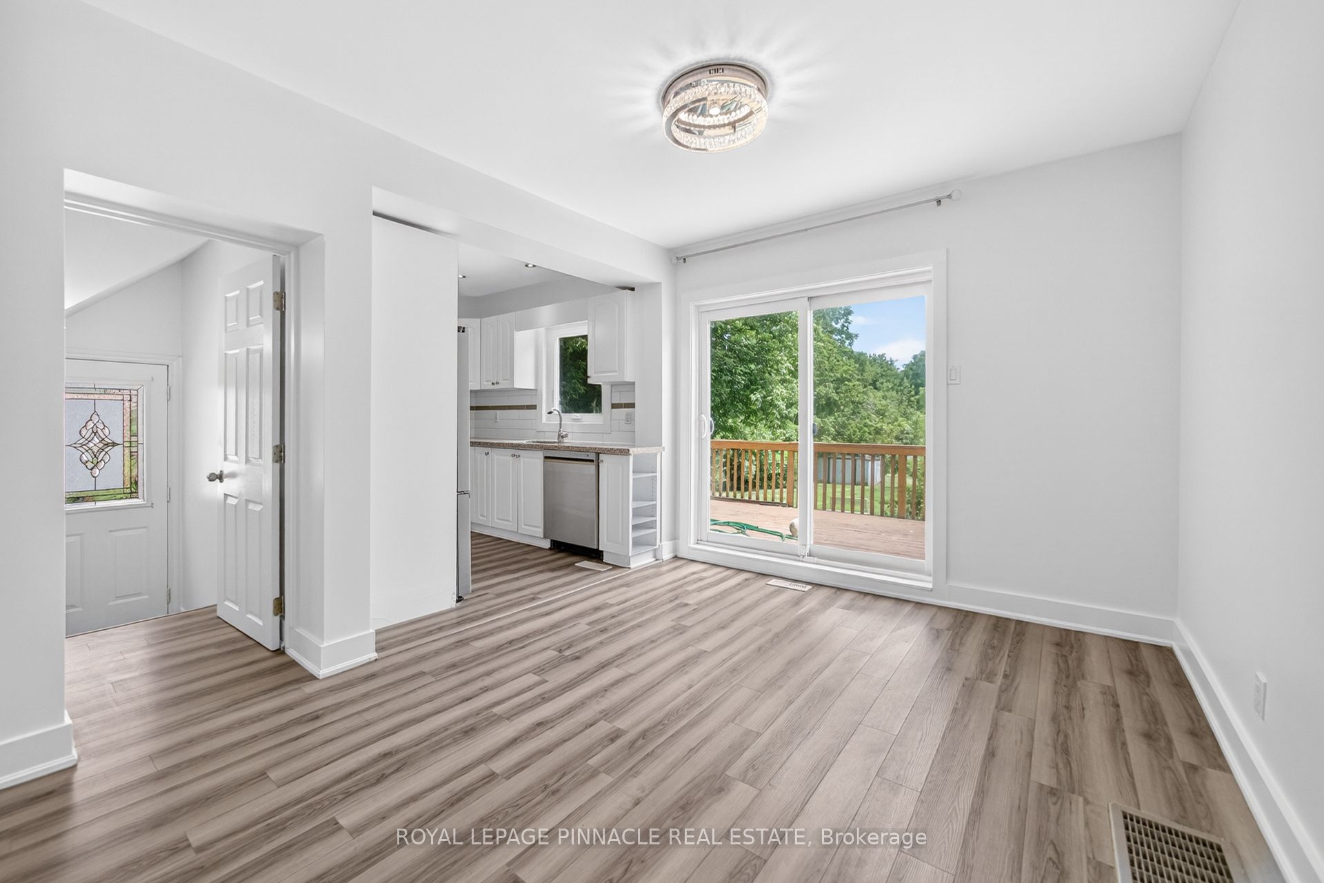 11 Elizabeth Street Property Photo 14