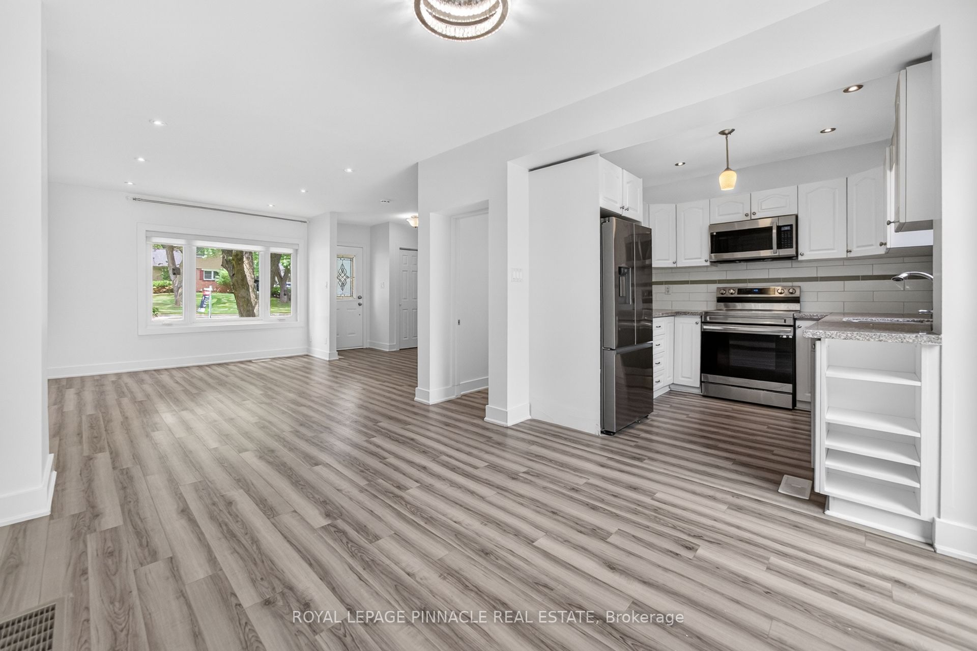 11 Elizabeth Street Property Photo 15