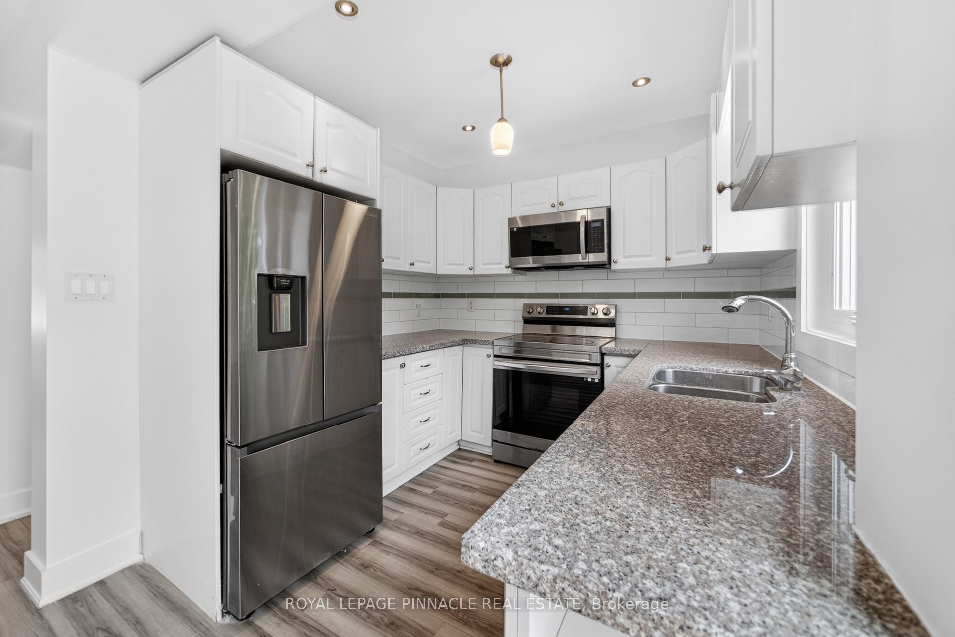 11 Elizabeth Street Property Photo 17