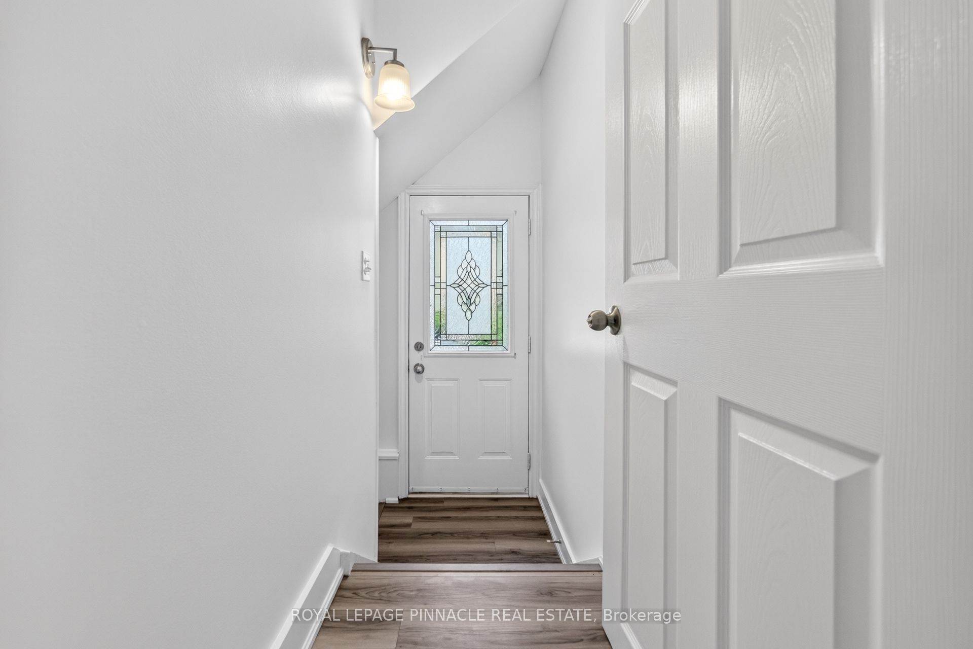11 Elizabeth Street Property Photo 33