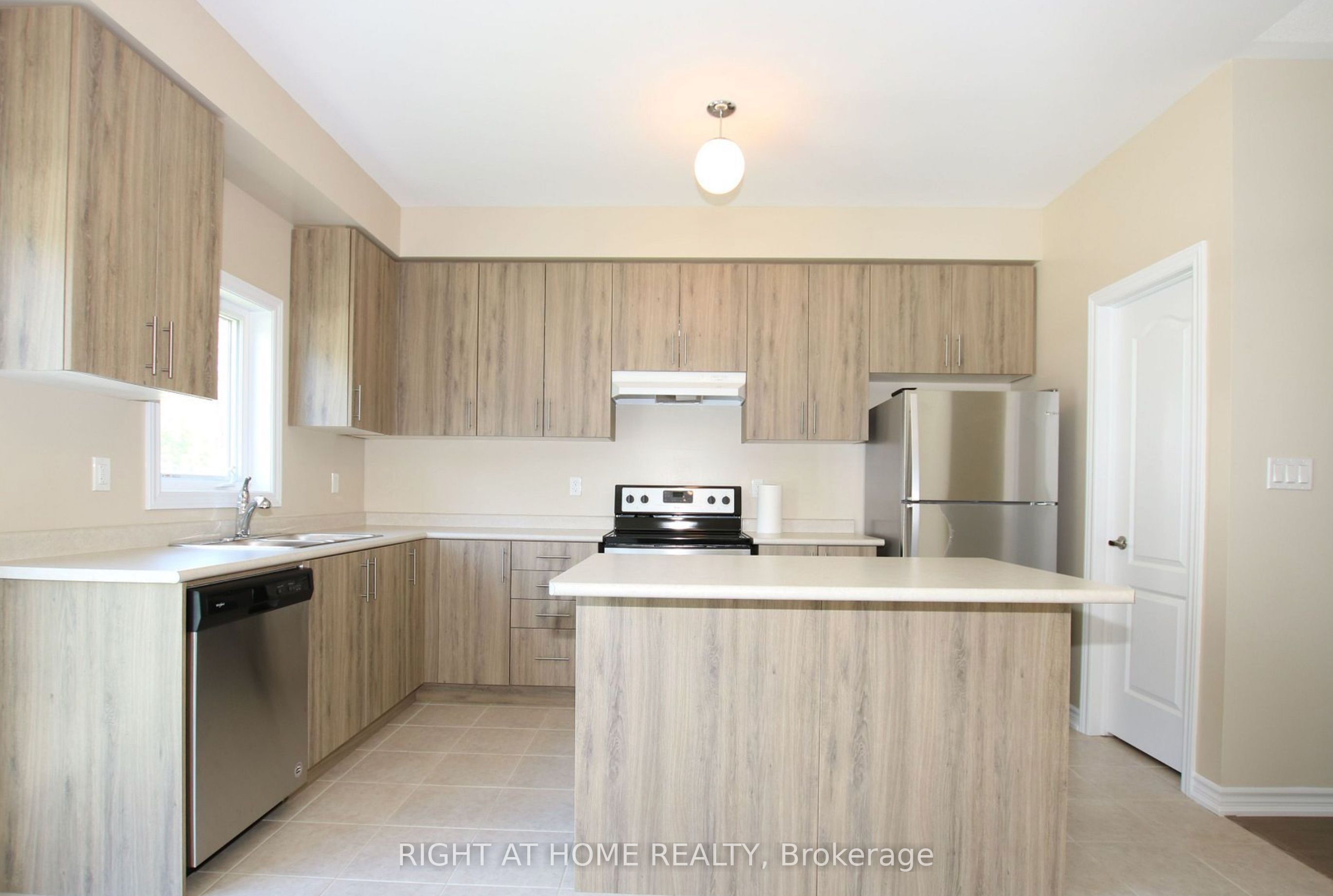 49 Milson Crescent Property Photo 2
