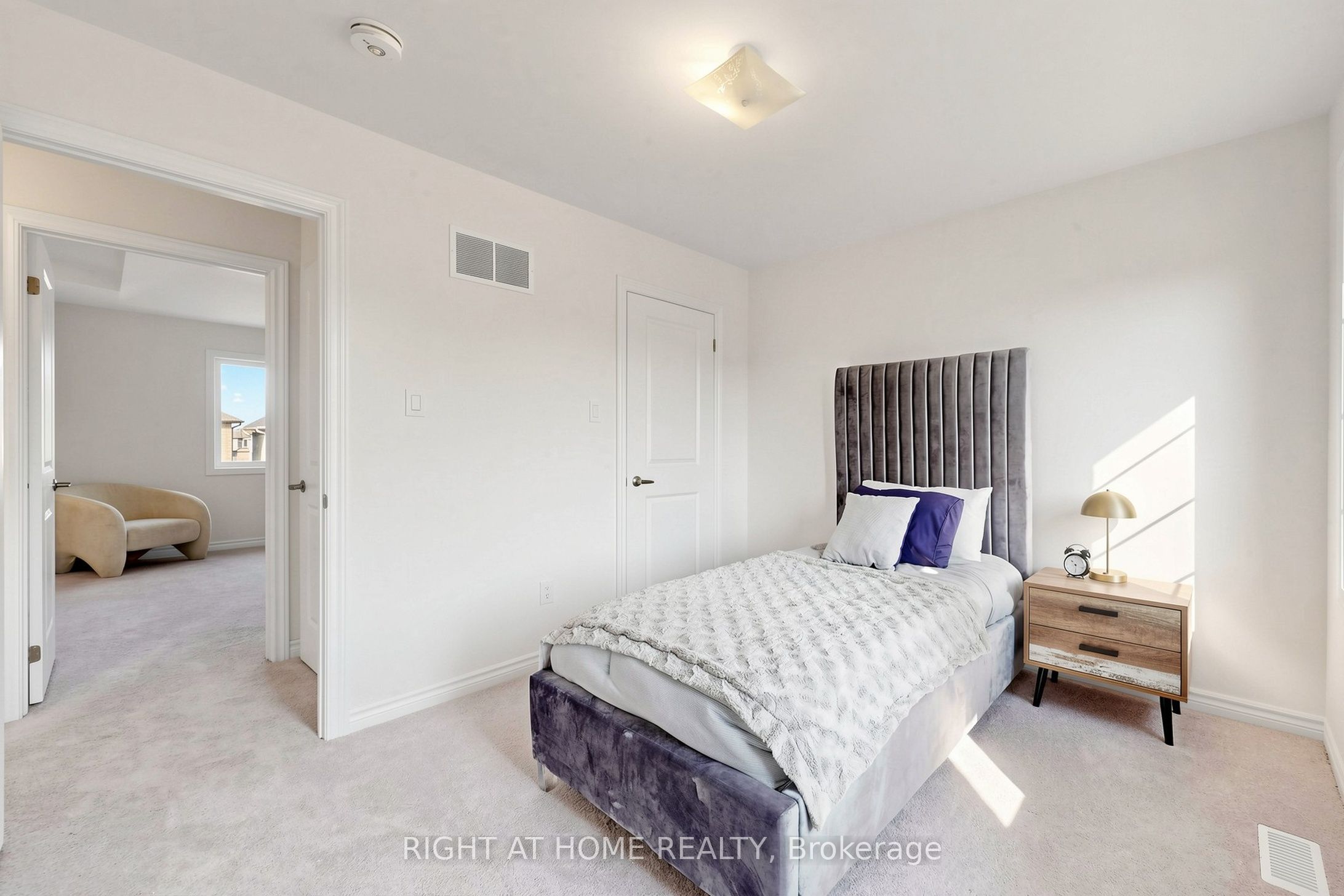 40 Ainslie Hill Crescent Property Photo 26