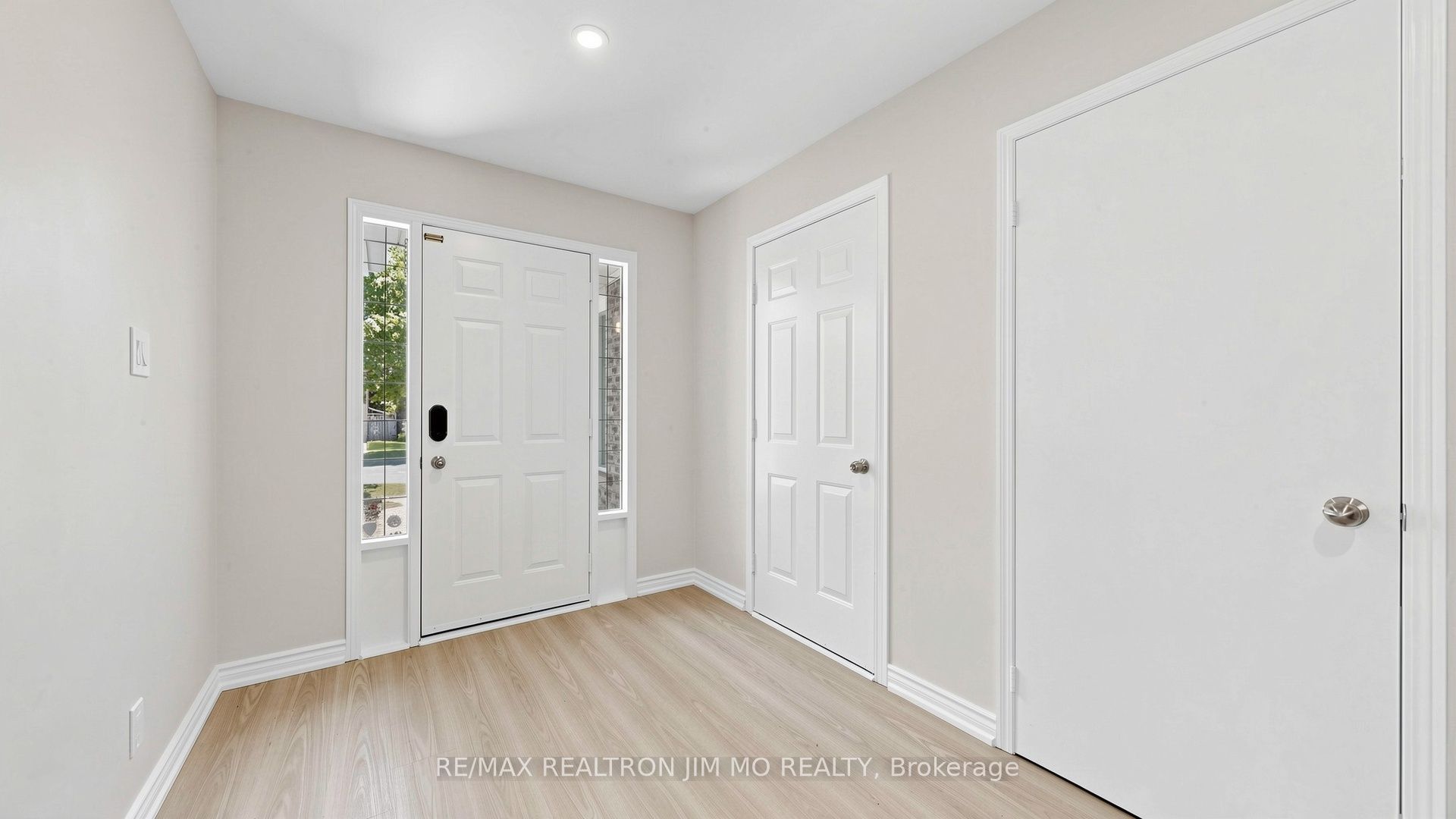 162 Biscayne Boulevard Property Photo 12