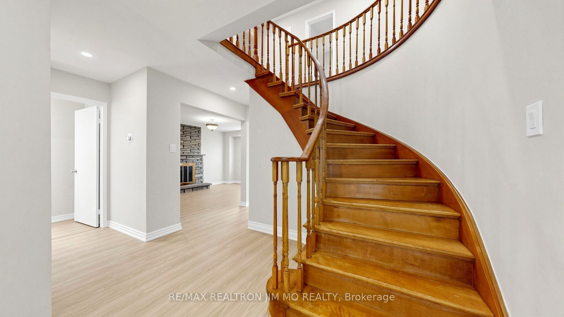 162 Biscayne Boulevard Property Photo 13