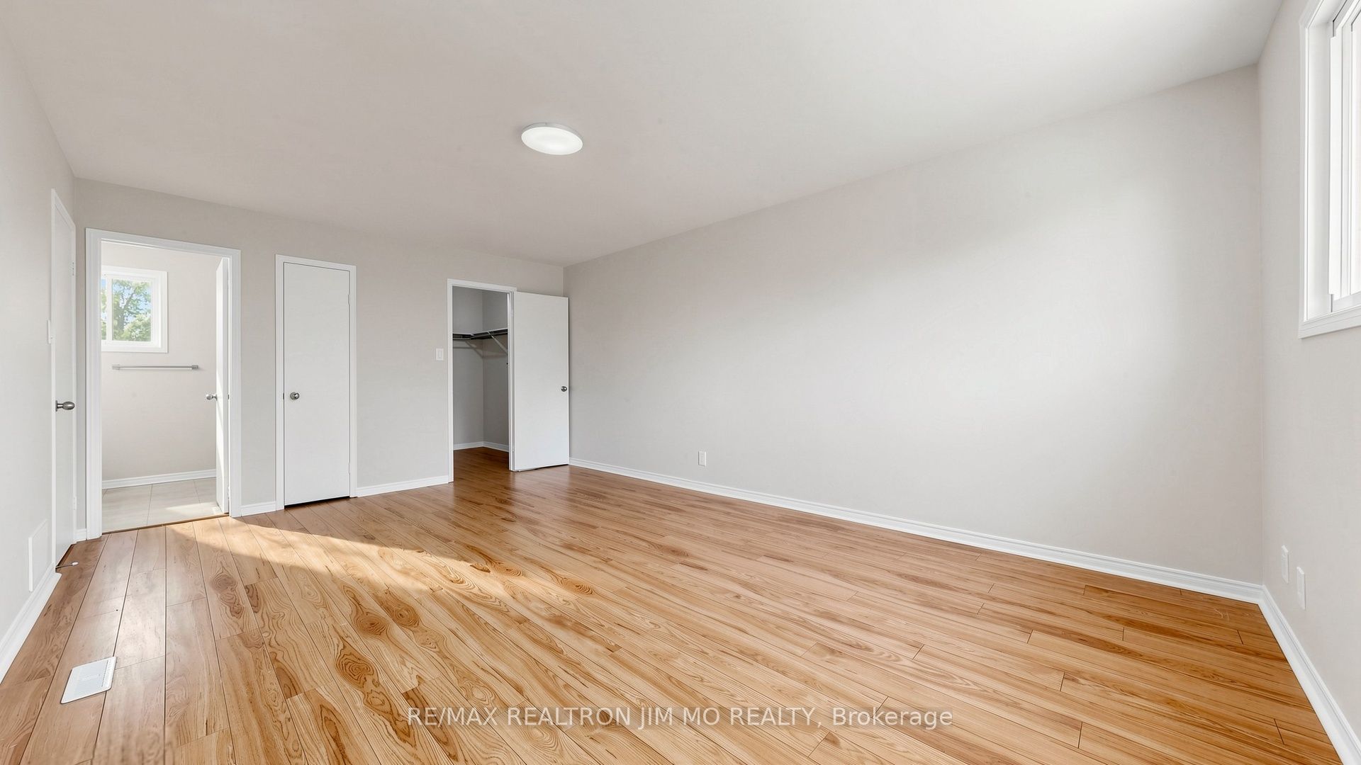 162 Biscayne Boulevard Property Photo 17