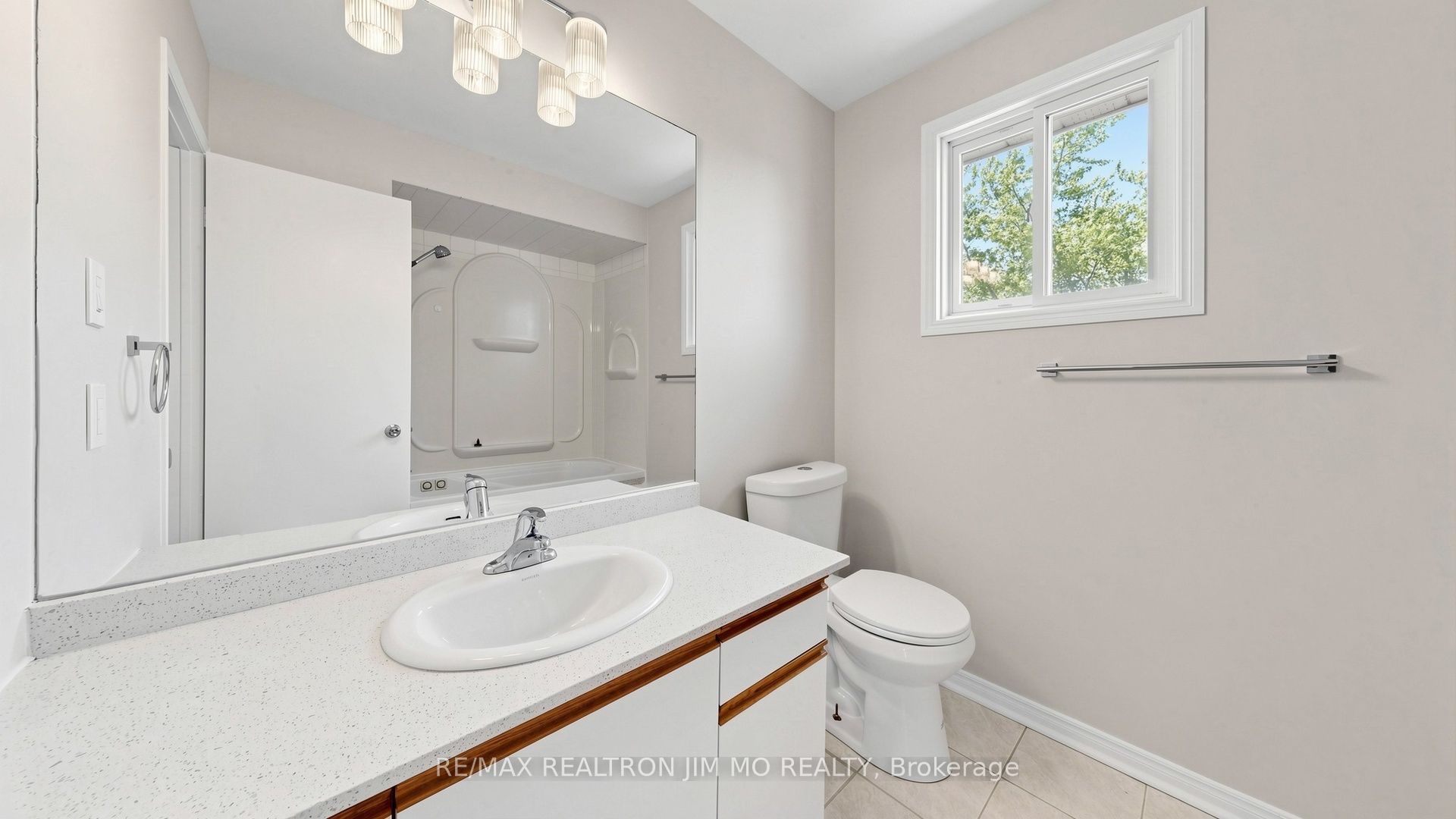 162 Biscayne Boulevard Property Photo 19