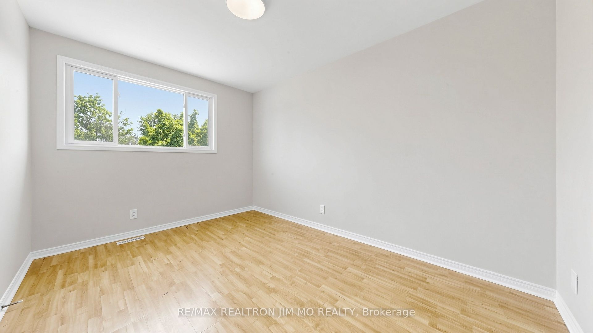 162 Biscayne Boulevard Property Photo 24