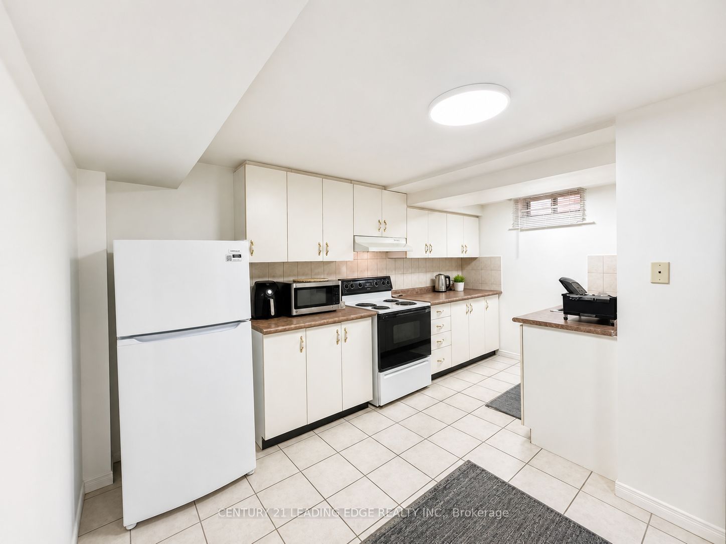 48 Foxfield Crescent Bsmt Property Photo 1