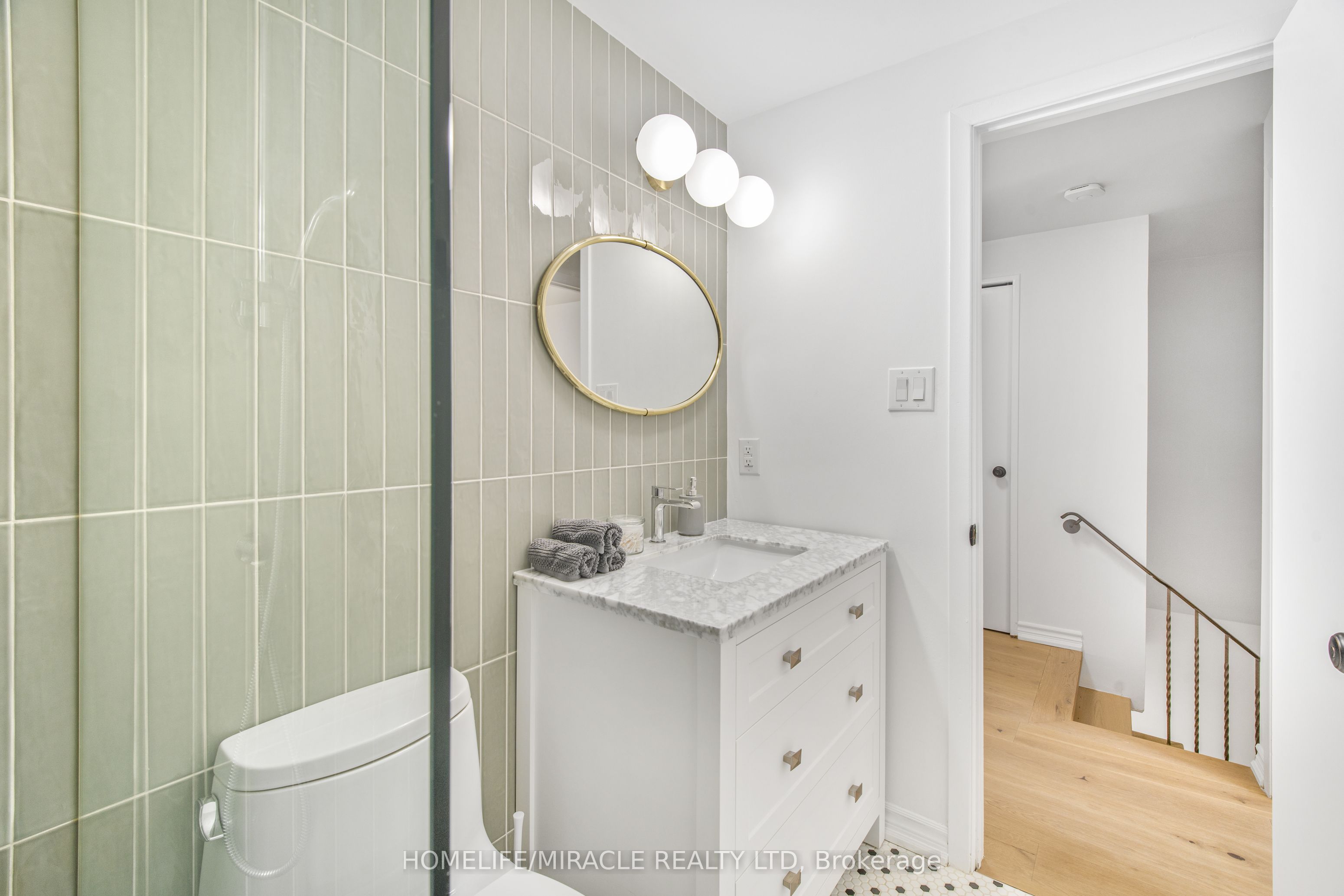 210 Royal Orchard Boulevard 51 Property Photo 29