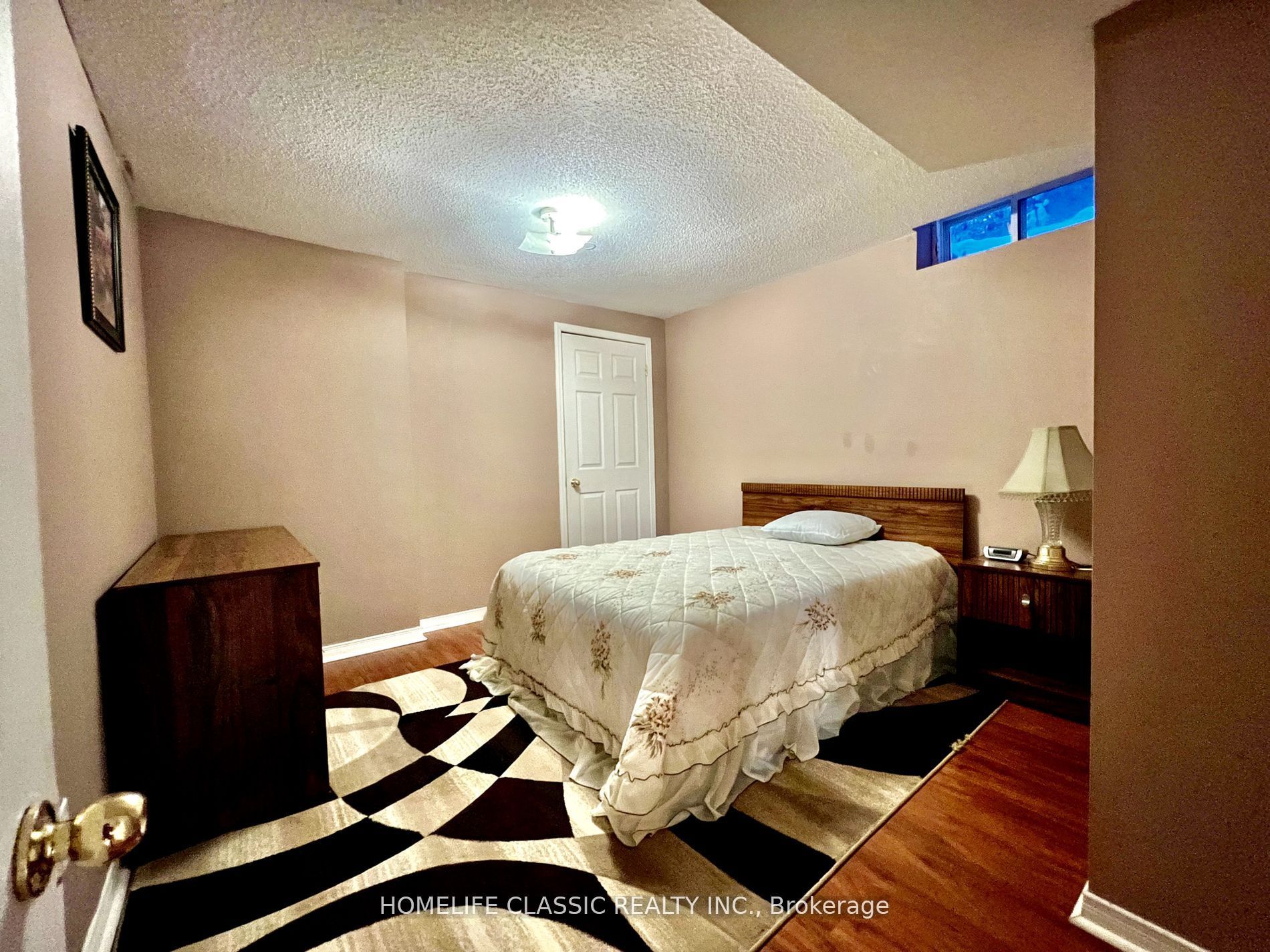 423 Flanagan Court Lower Property Photo 10