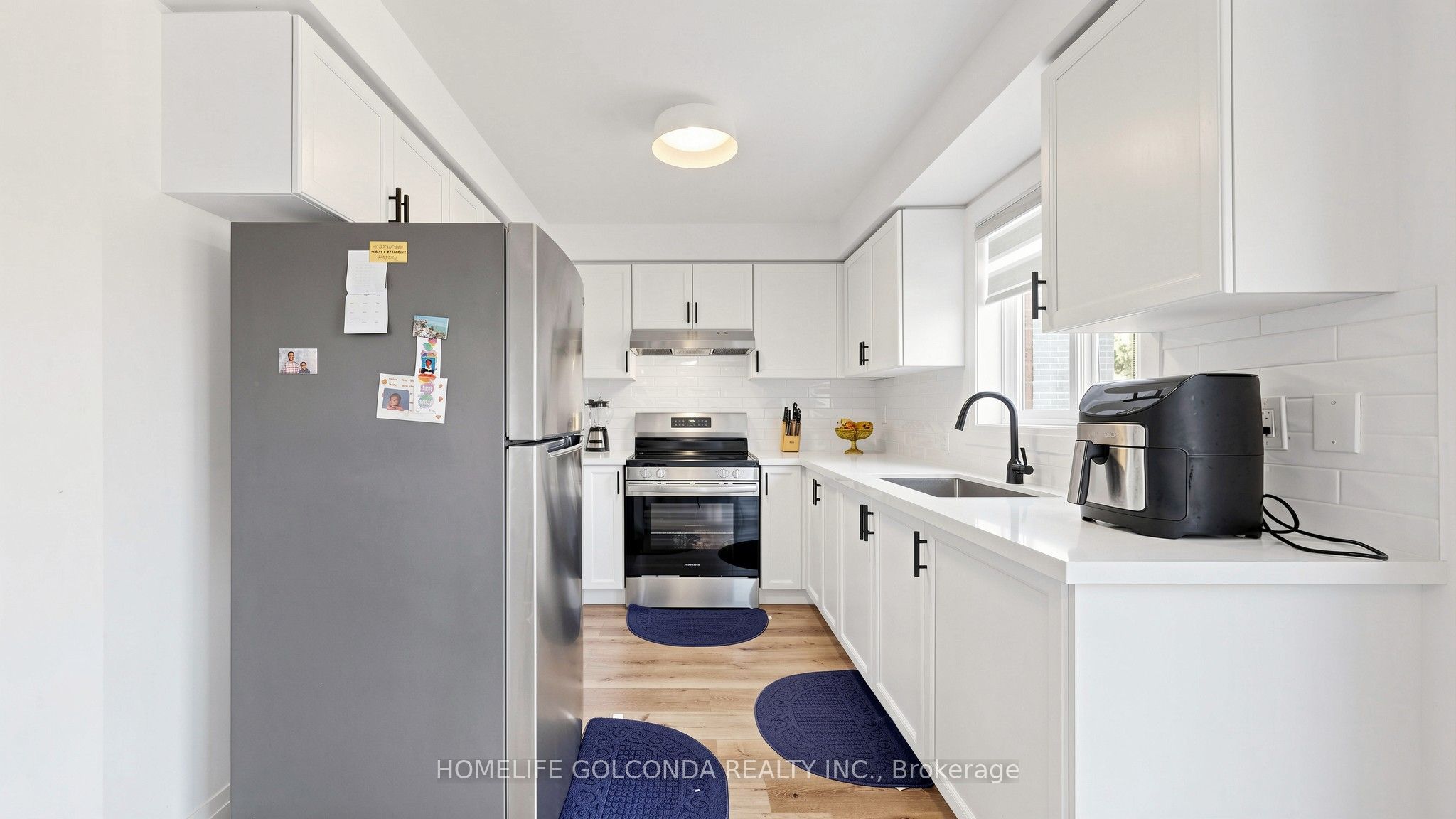 1304 Vincent Crescent Property Photo 9