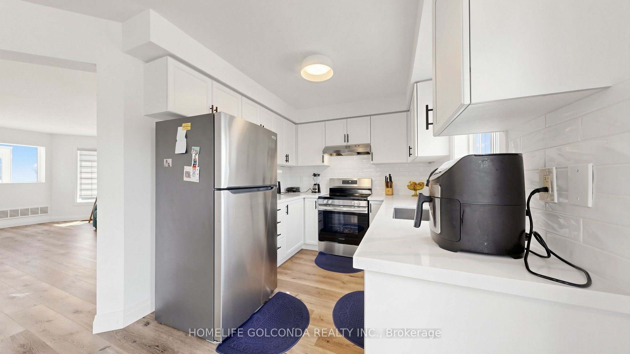 1304 Vincent Crescent Property Photo 10
