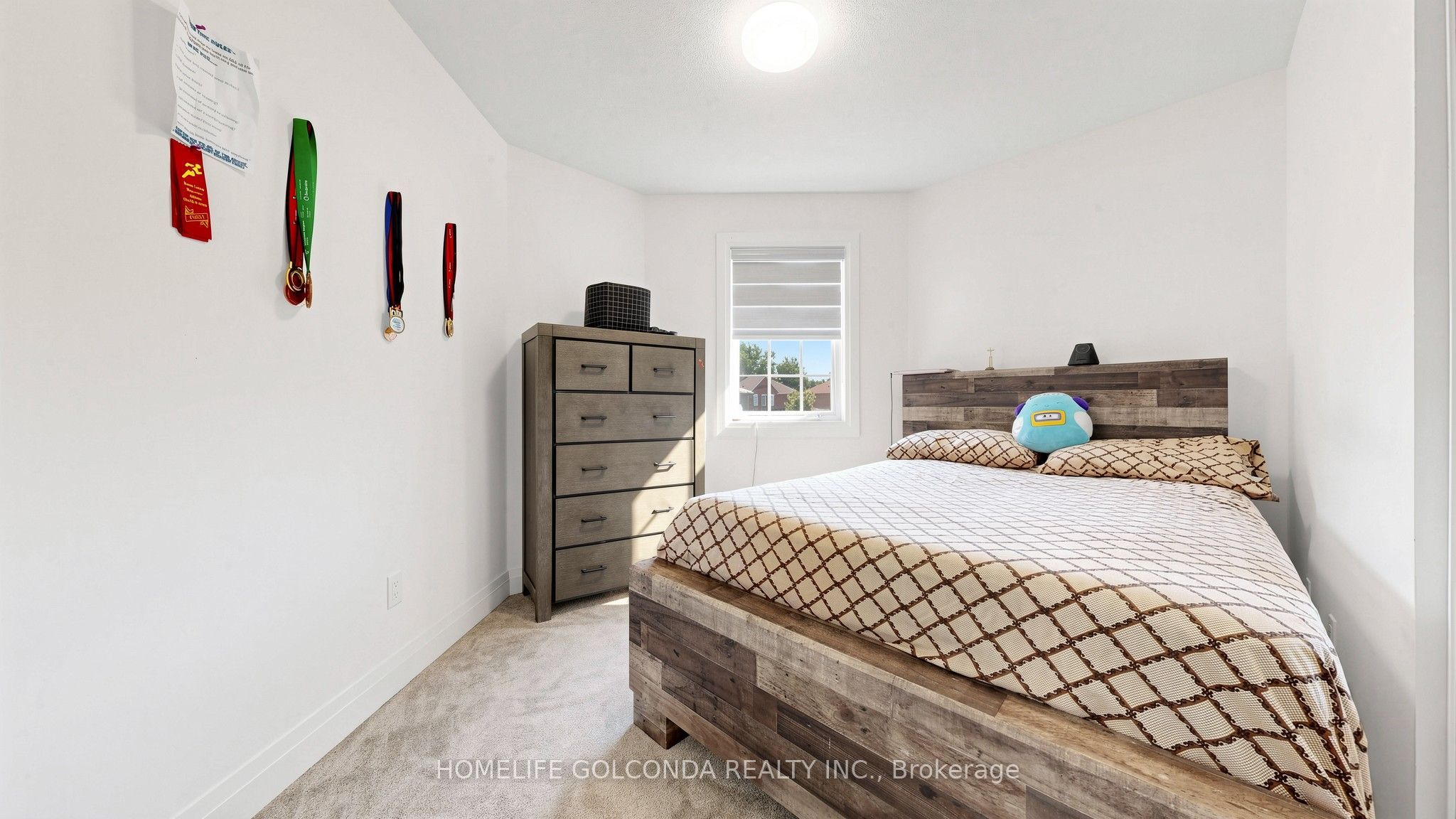1304 Vincent Crescent Property Photo 27