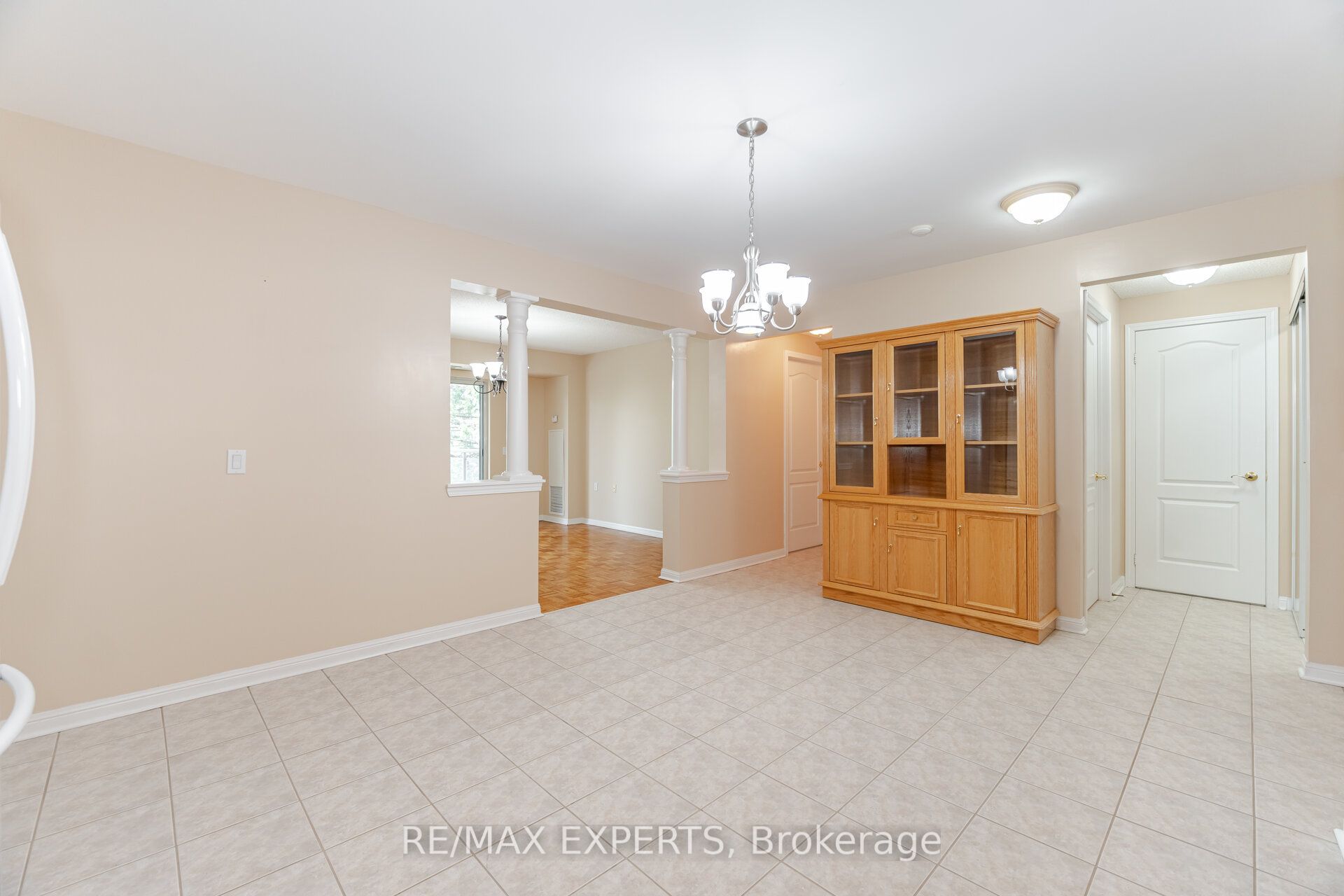 2502 Rutherford Road 216 Property Photo 17