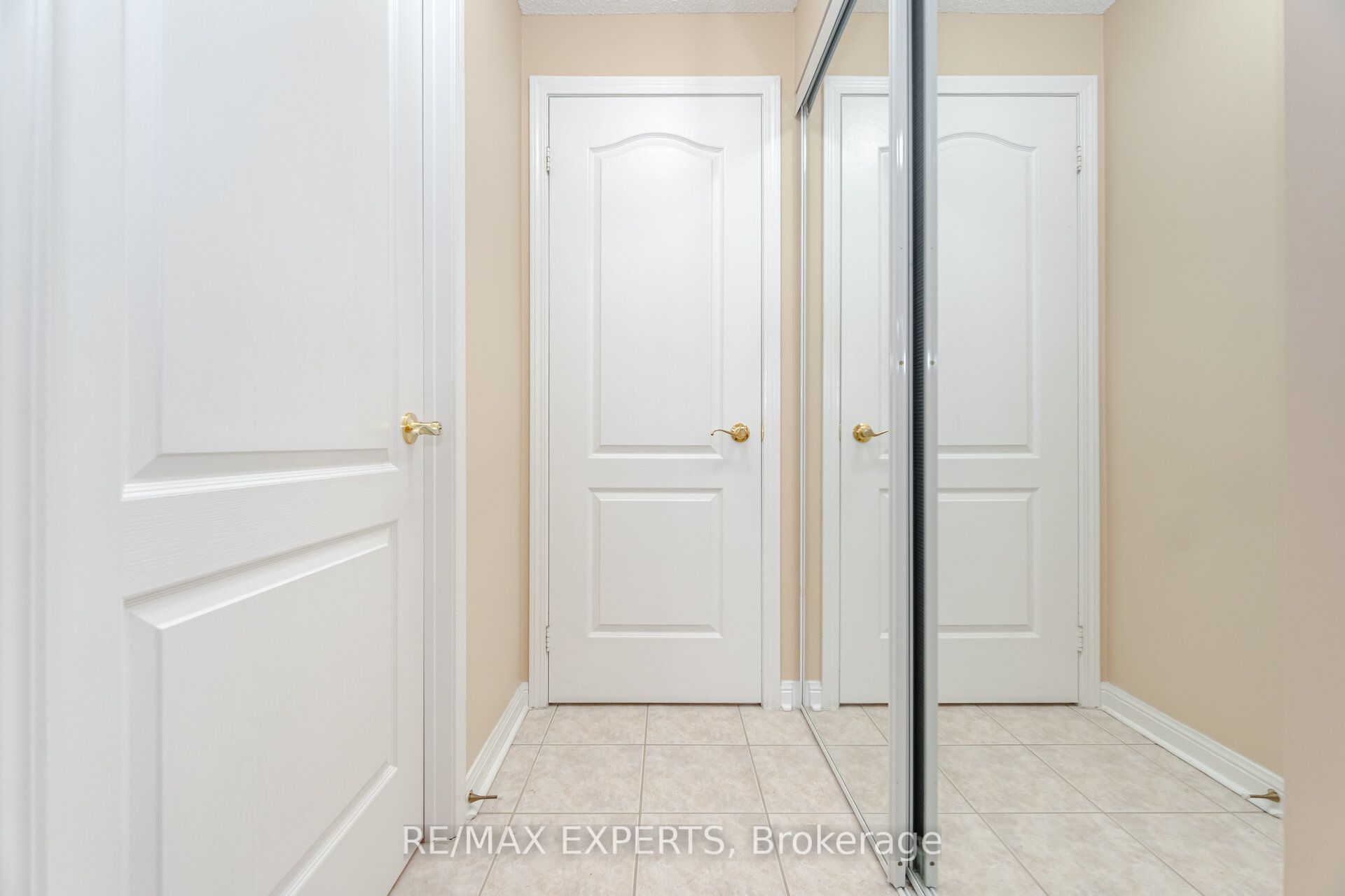 2502 Rutherford Road 216 Property Photo 34