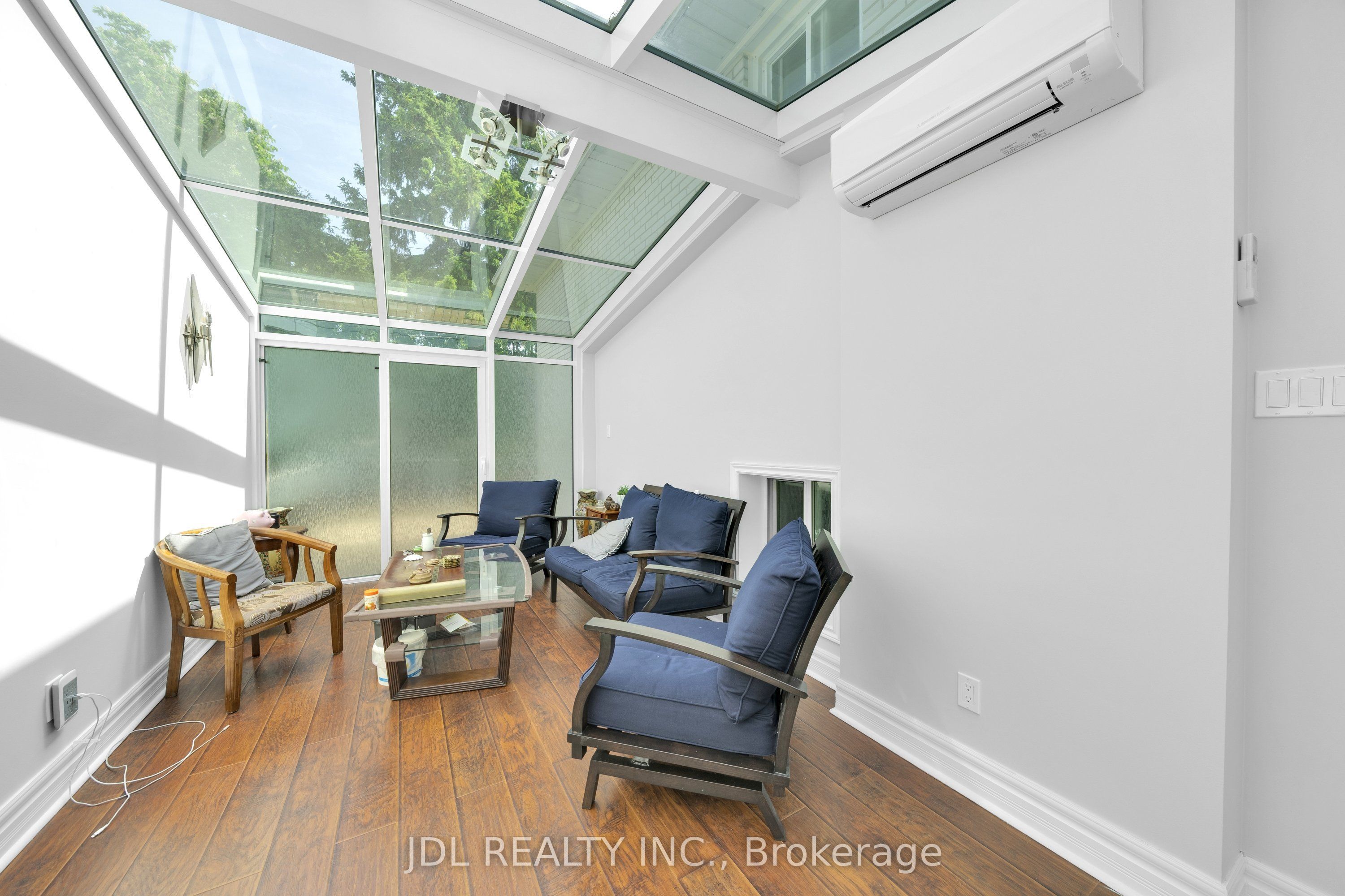 53 Southdale Drive Property Photo 14