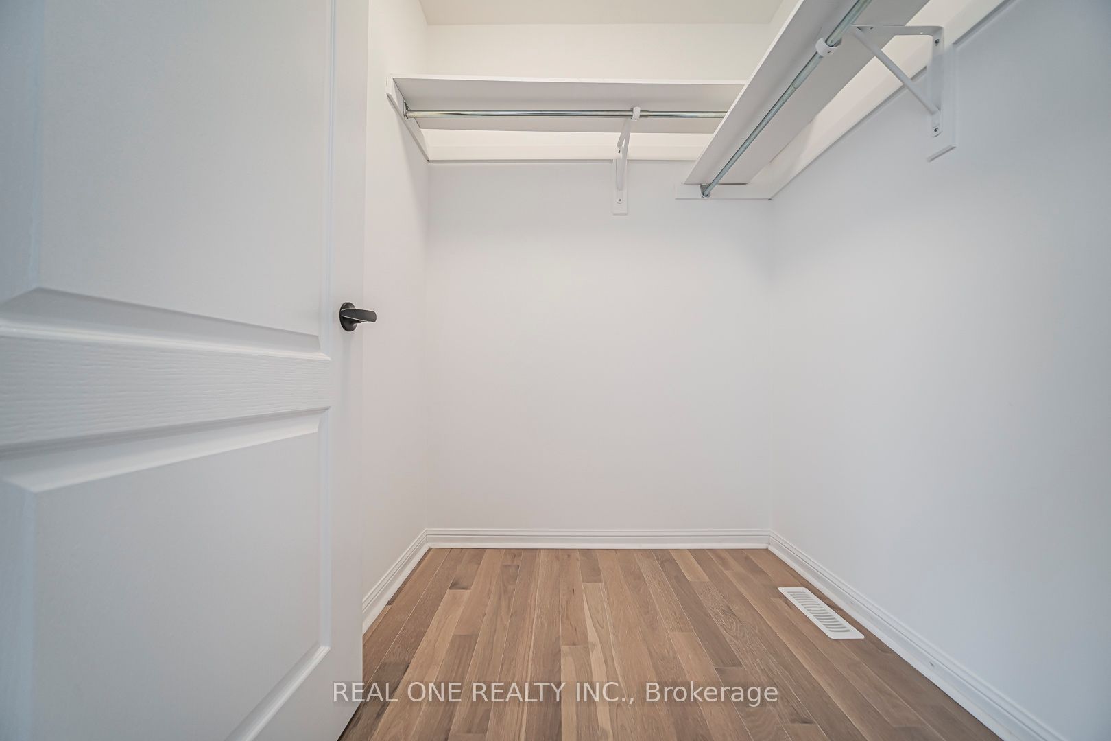 35 Formosa Drive Property Photo 26