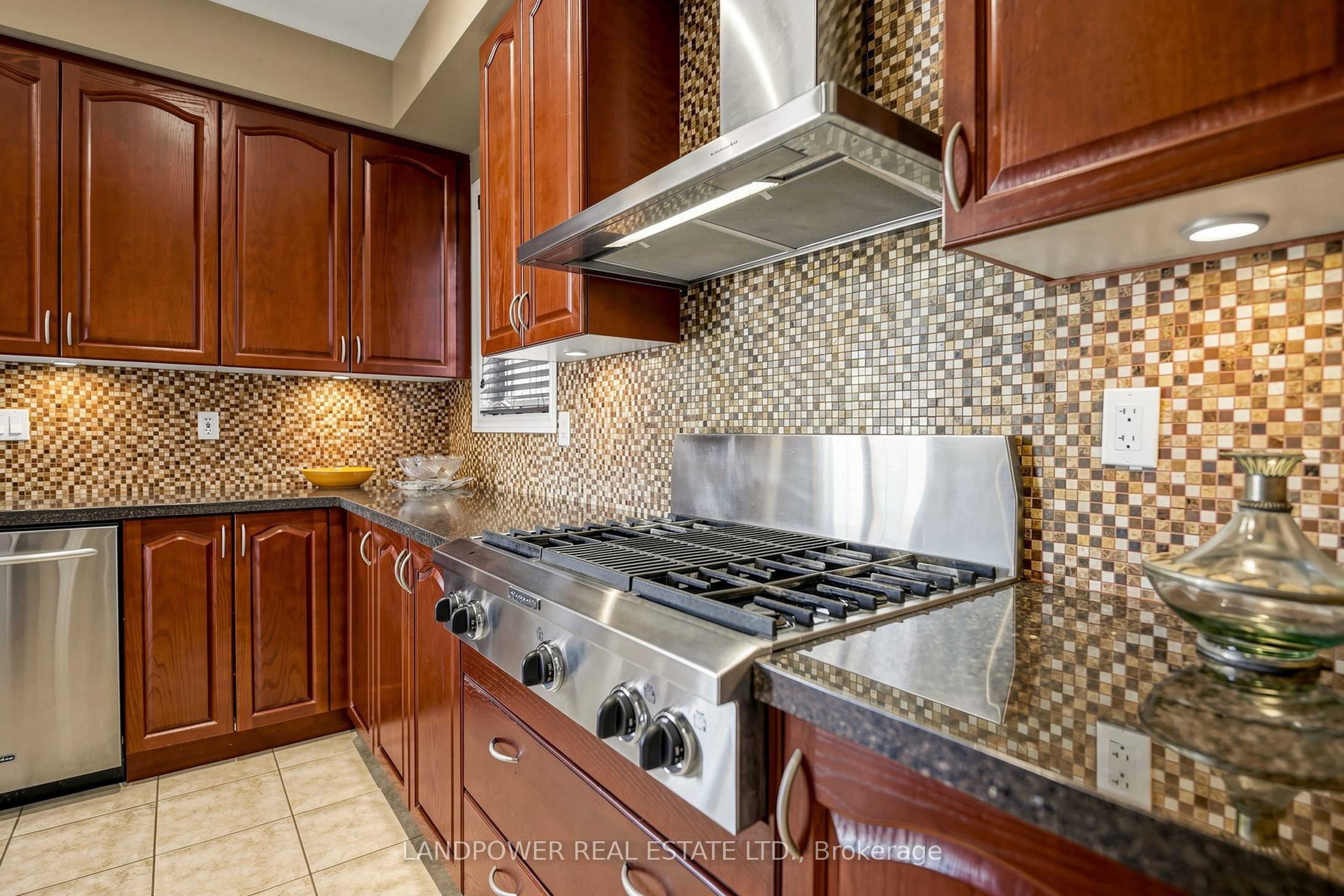 25 Reflection Road Property Photo 14