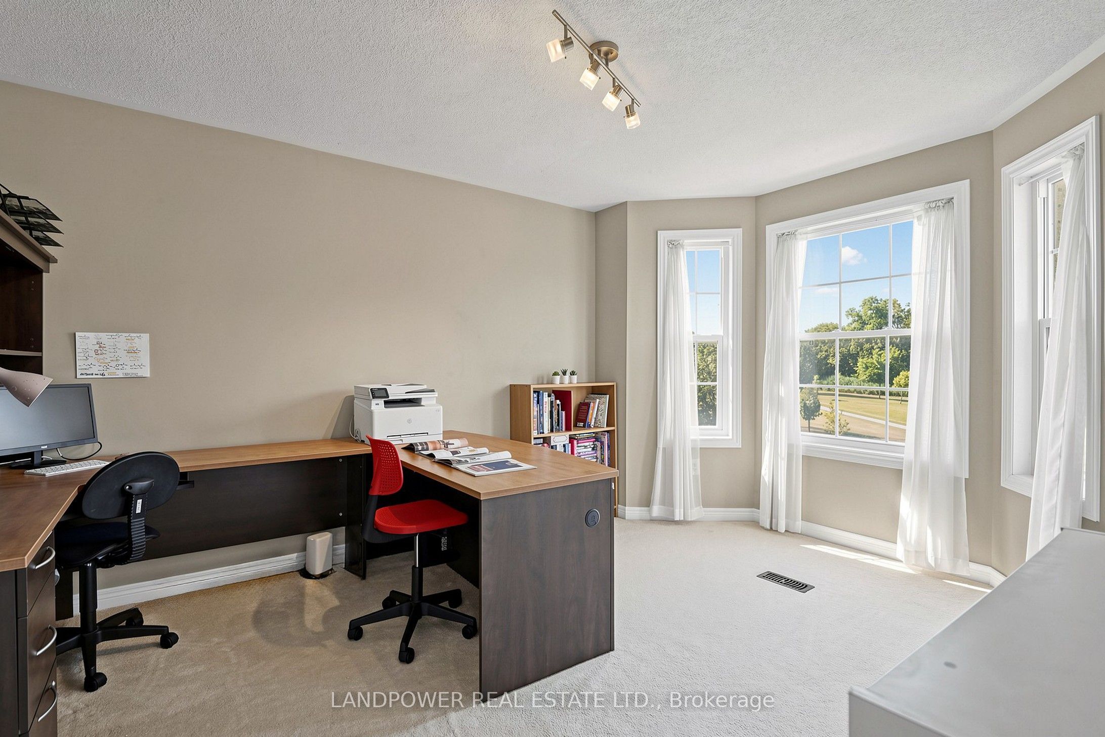 25 Reflection Road Property Photo 29