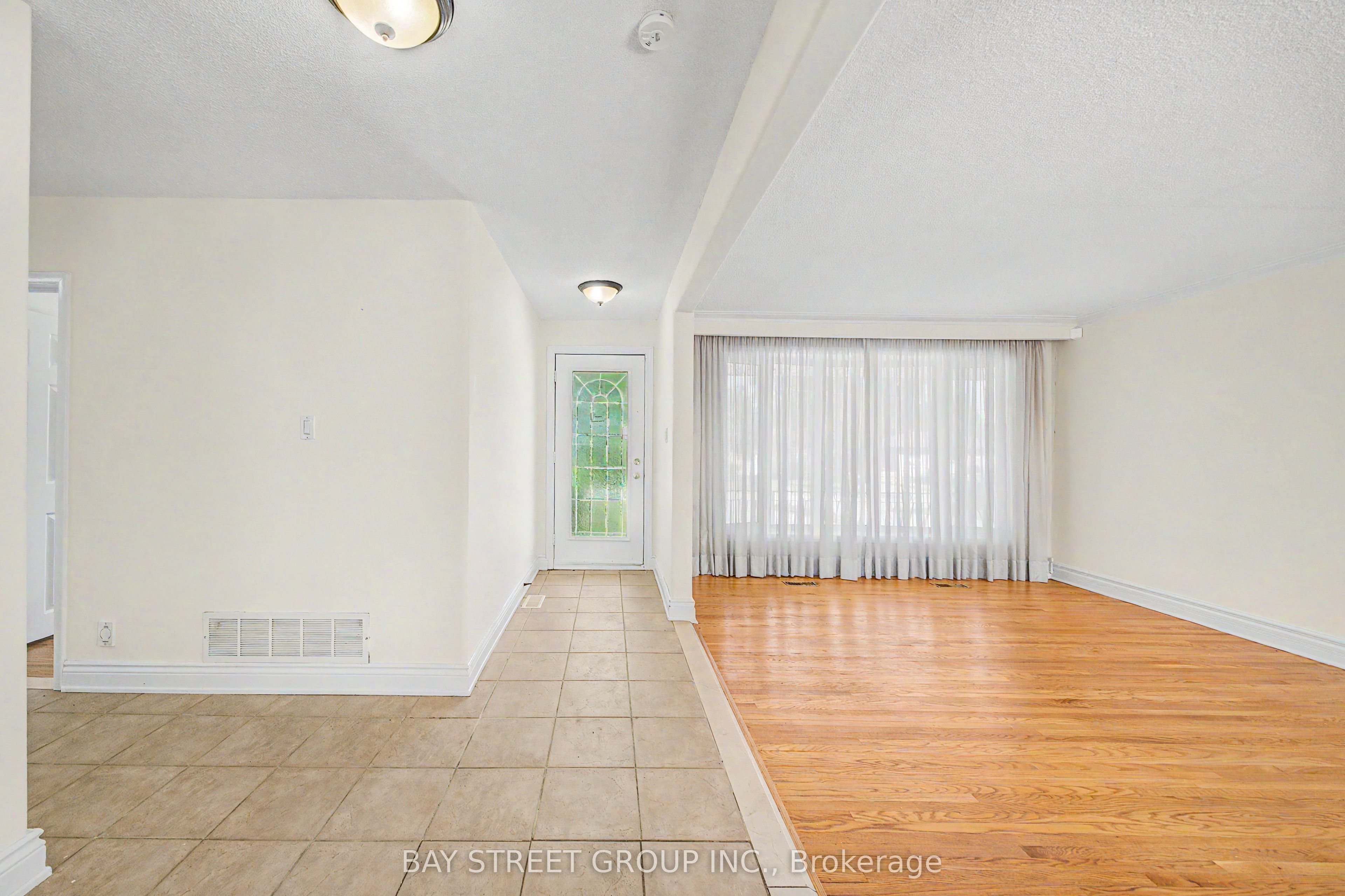 32 Alanadale Avenue Property Photo 4