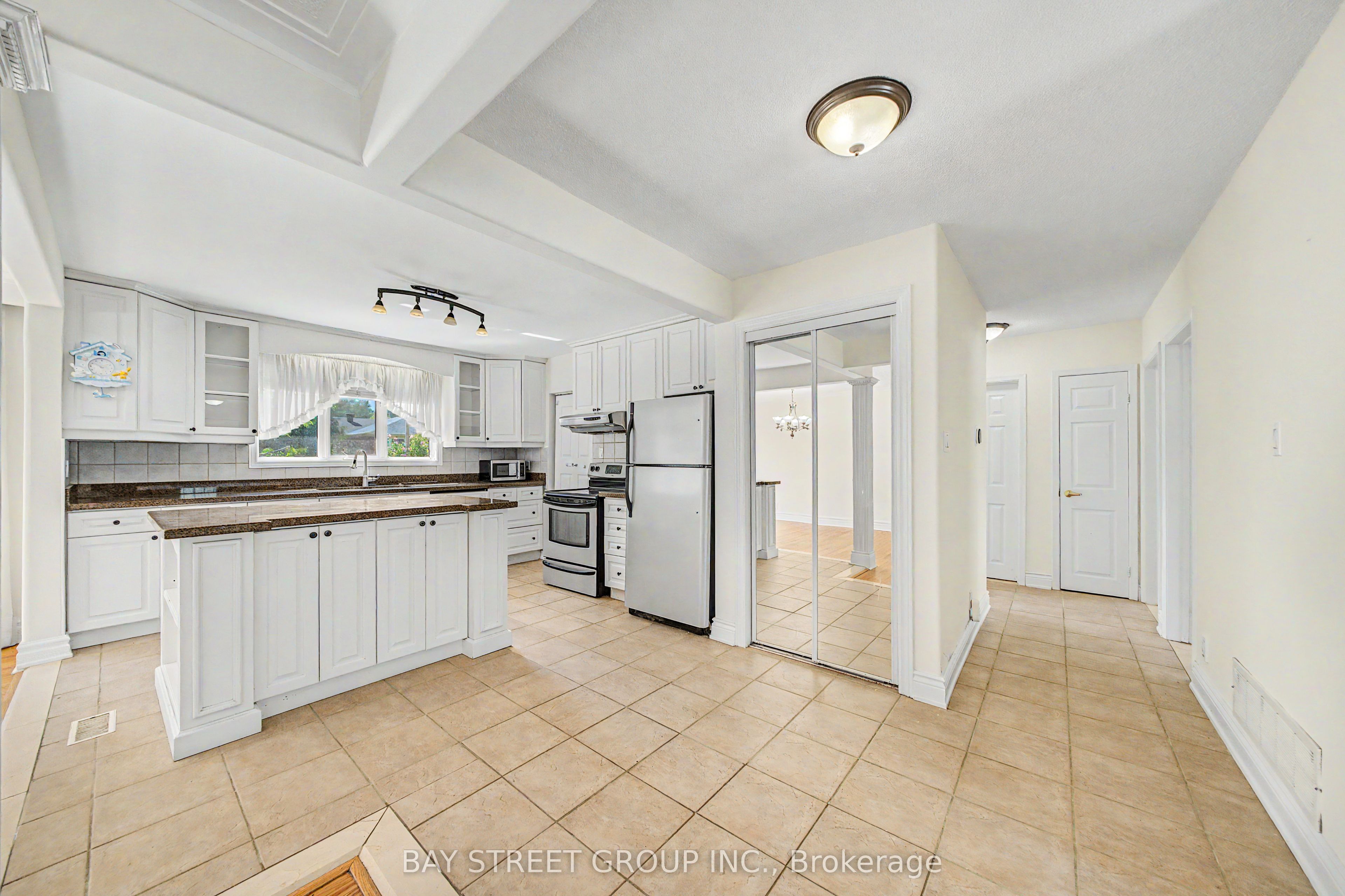 32 Alanadale Avenue Property Photo 10
