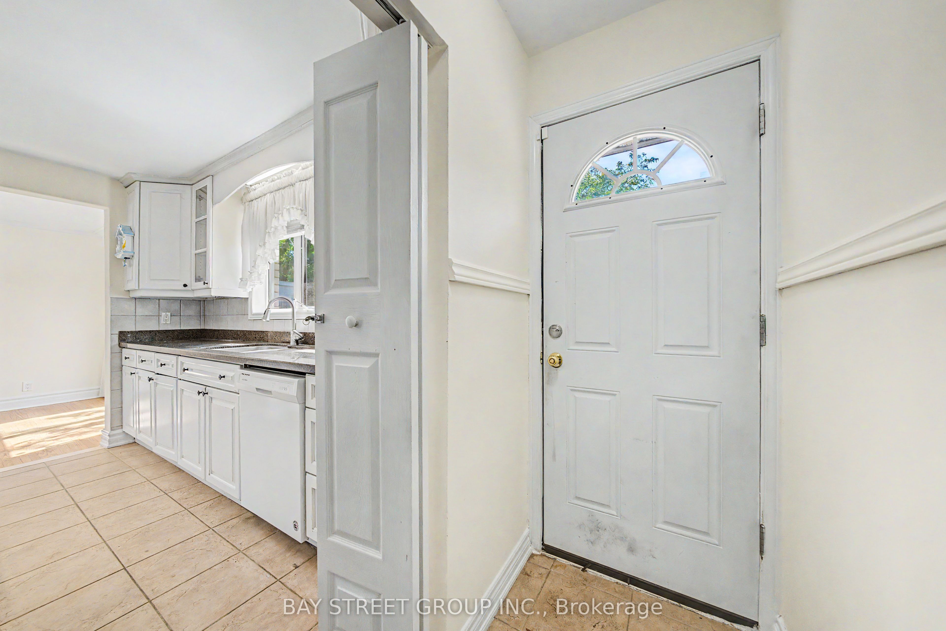 32 Alanadale Avenue Property Photo 16