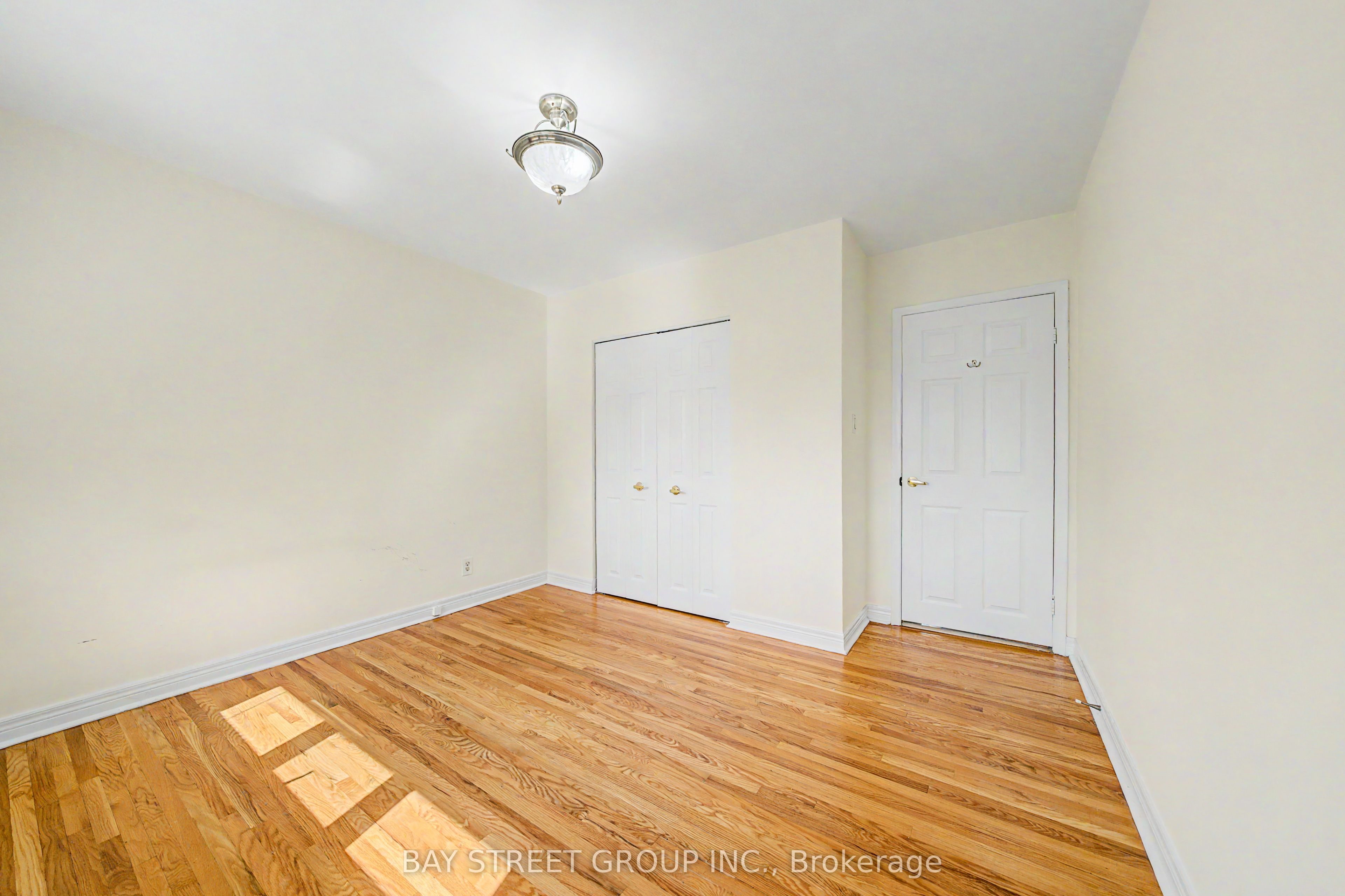 32 Alanadale Avenue Property Photo 23
