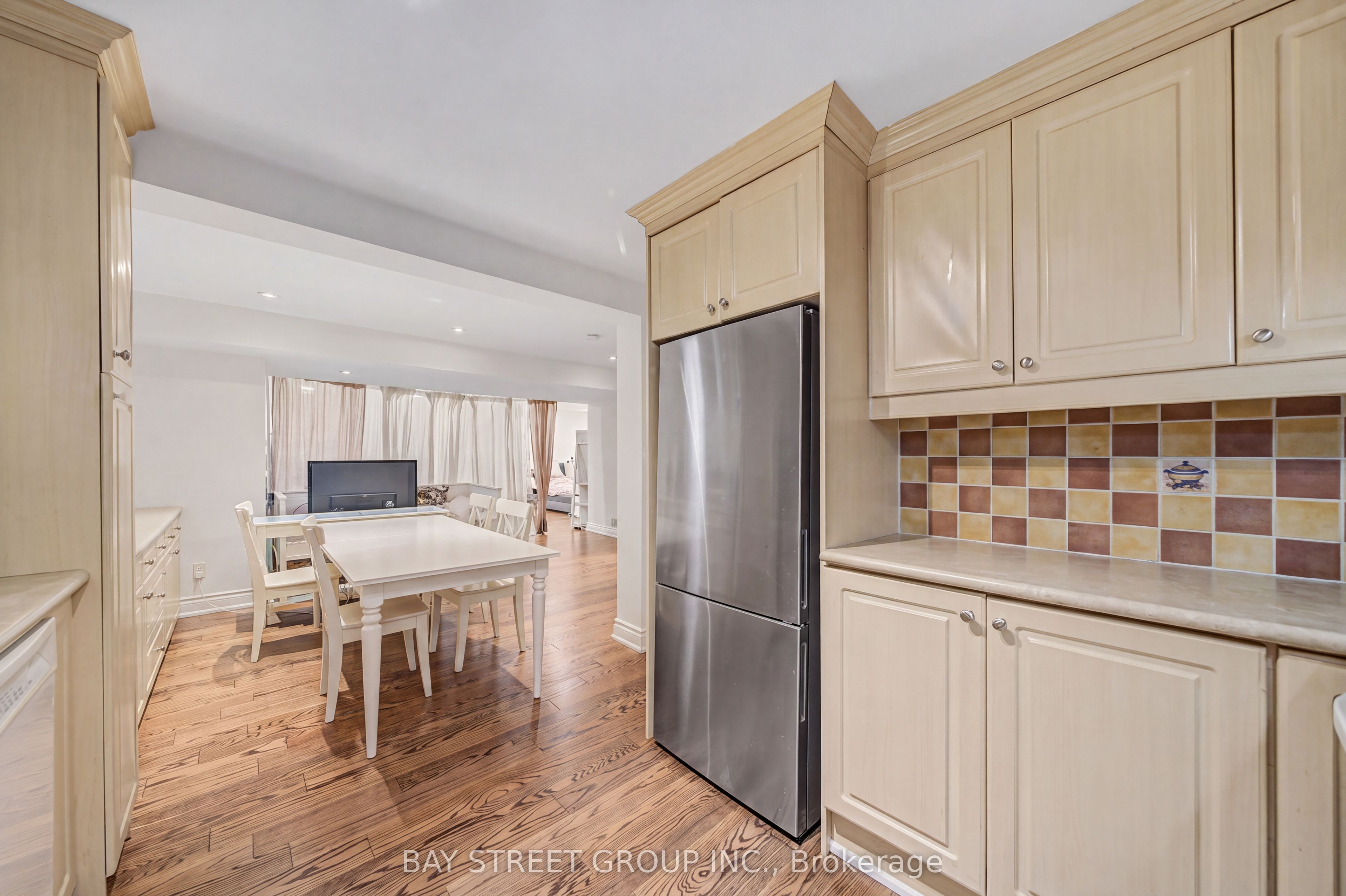 32 Alanadale Avenue Property Photo 27