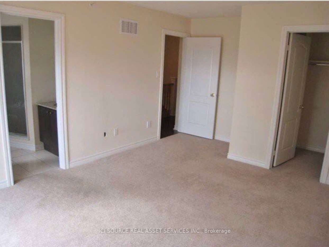 76 Cathedral High Street Unit 2 Property Photo 8