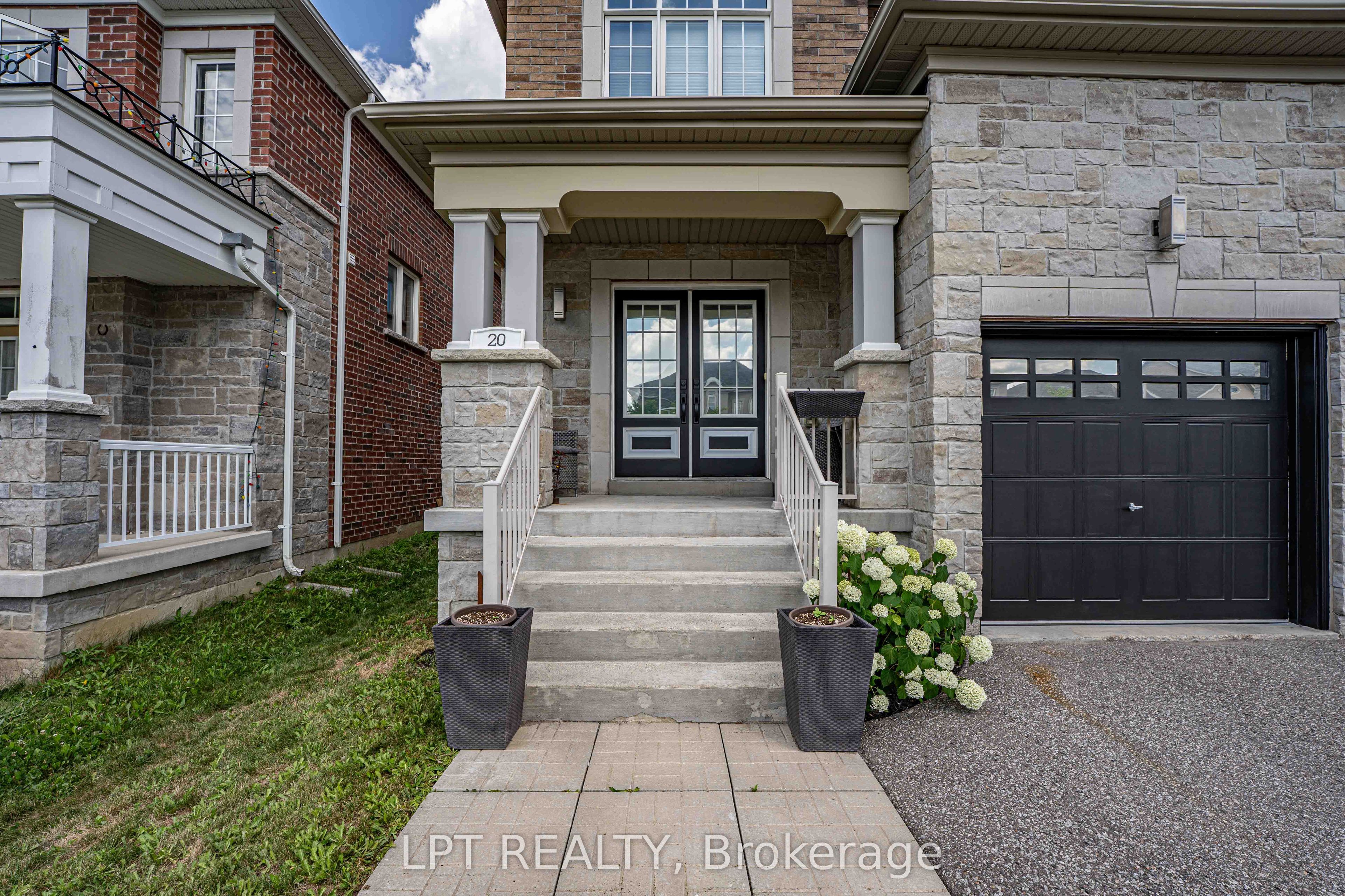 20 Manor Forest Road Property Photo 10