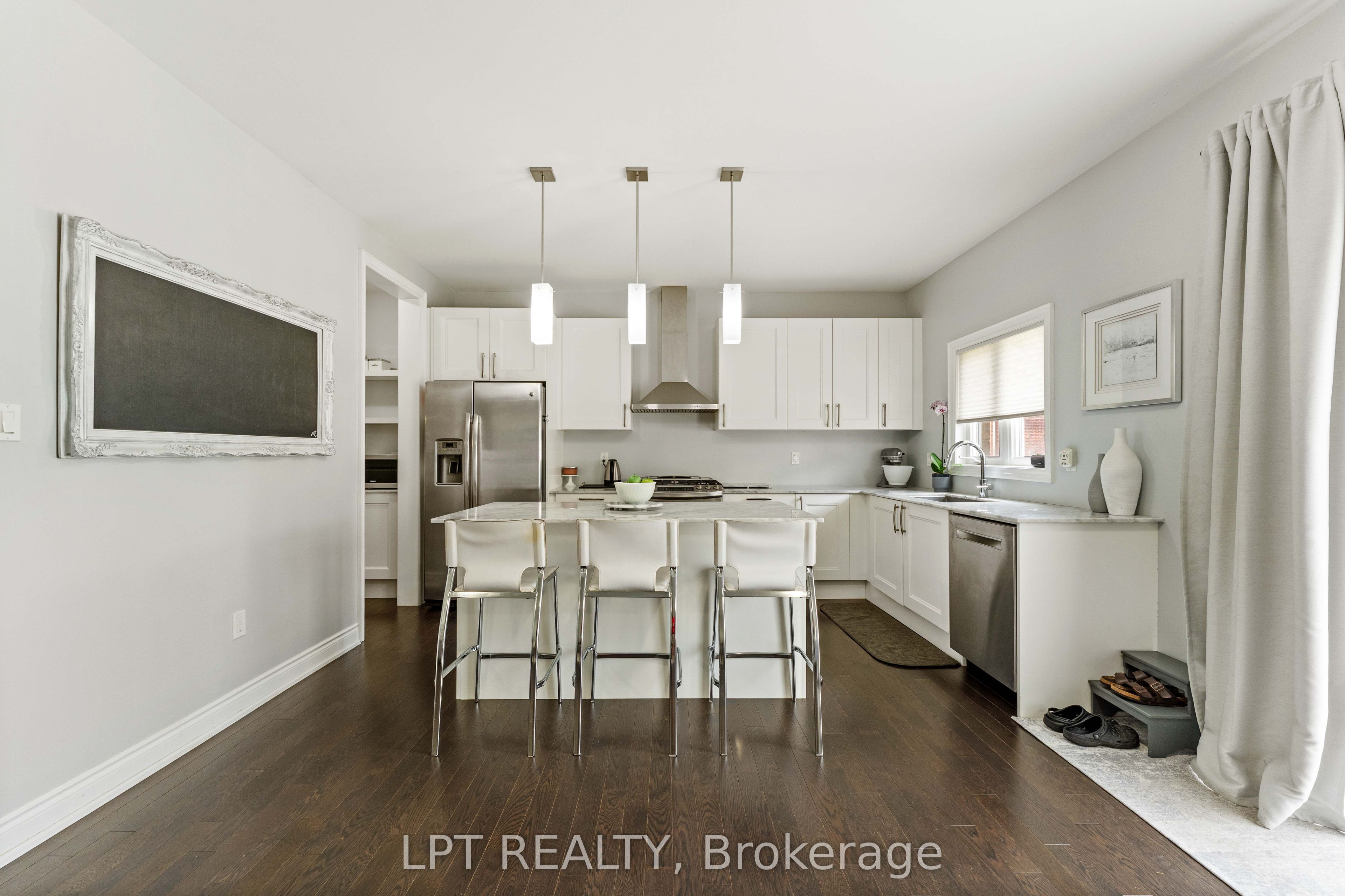 20 Manor Forest Road Property Photo 18