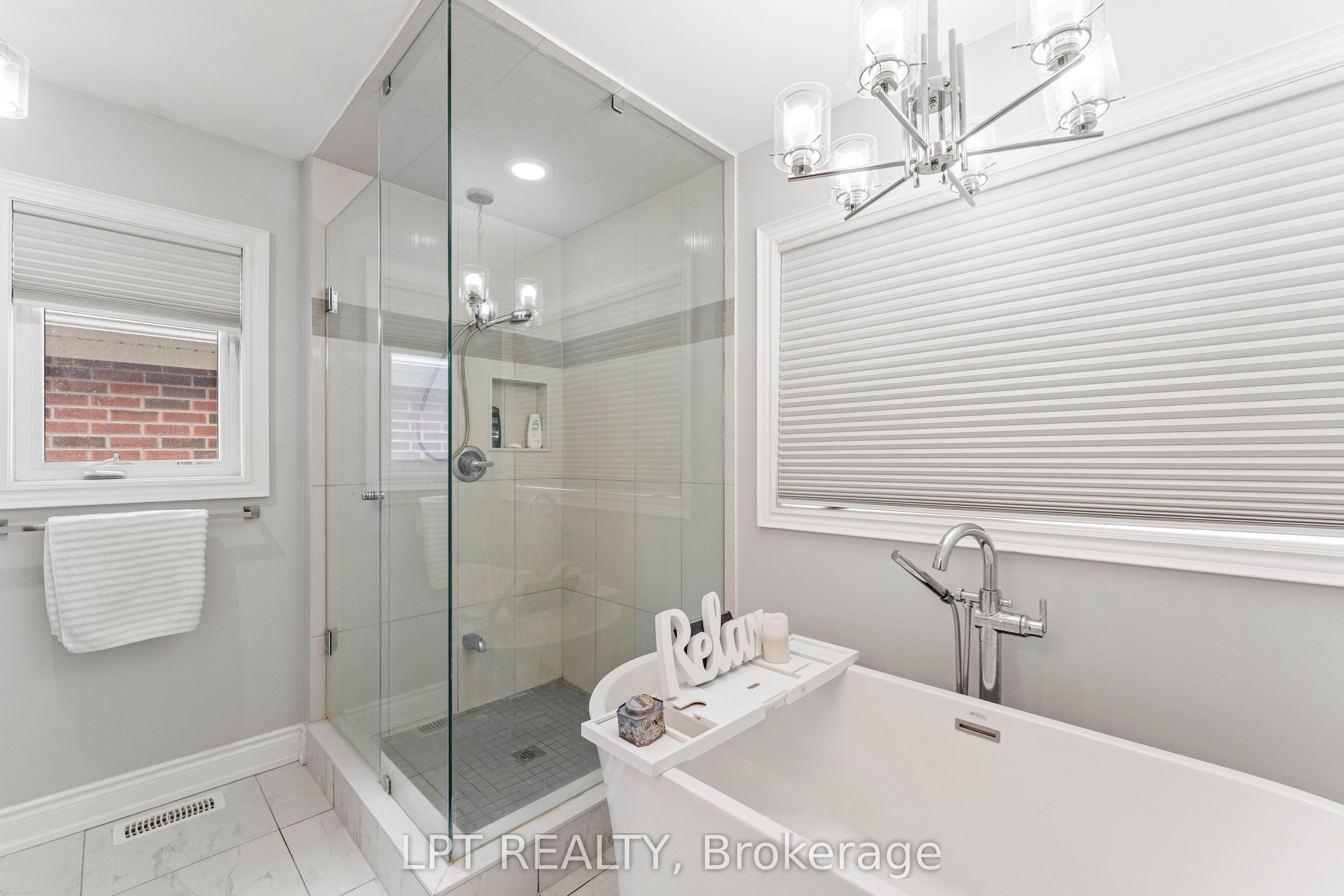 20 Manor Forest Road Property Photo 27