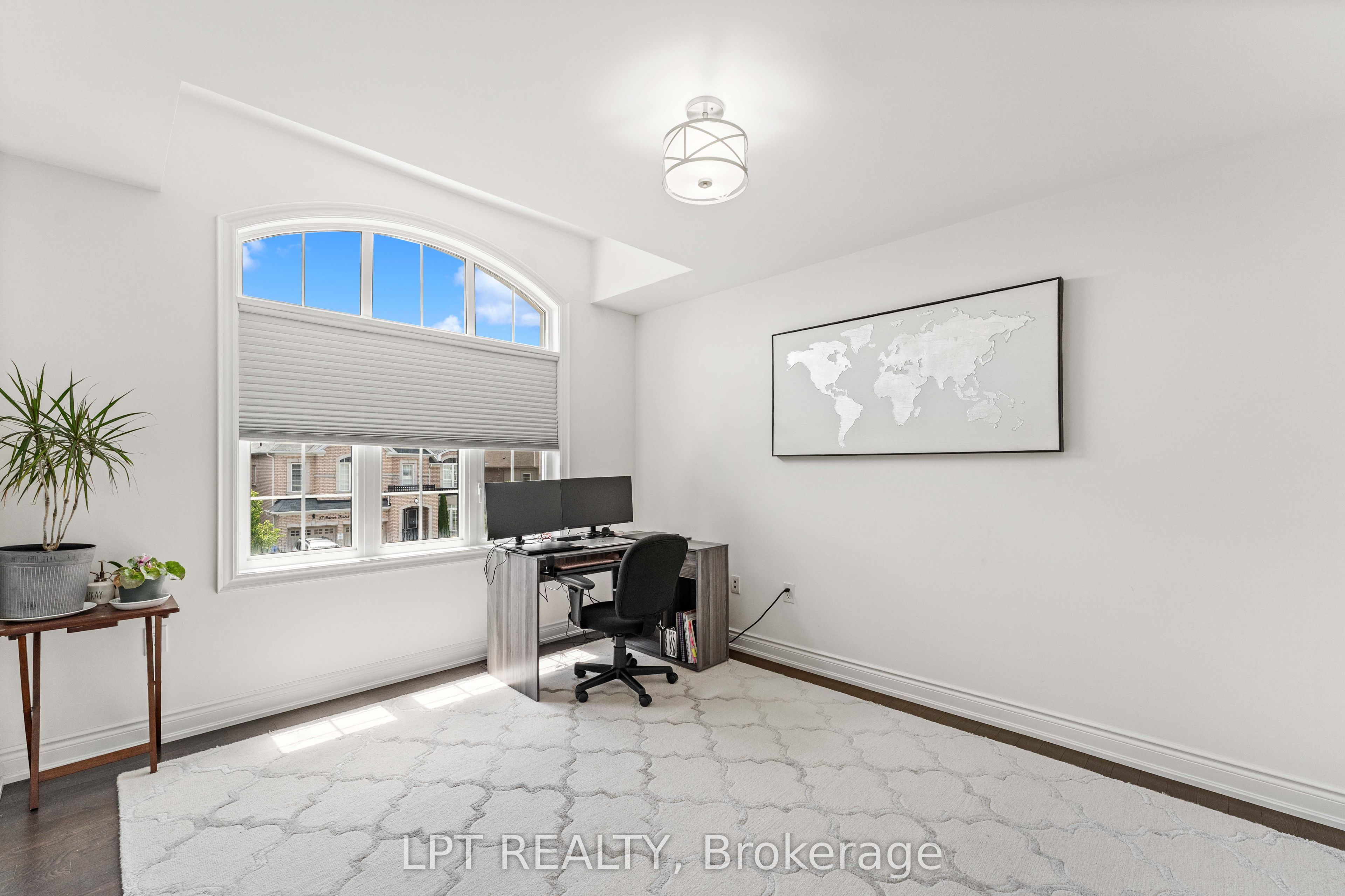 20 Manor Forest Road Property Photo 28