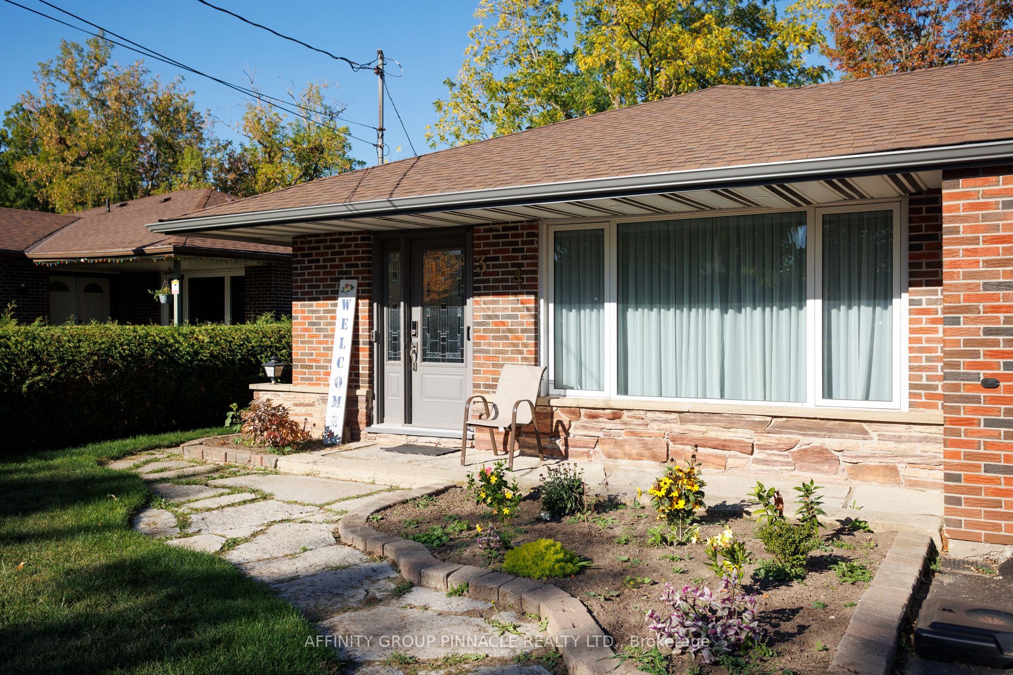 364 Riverdale Road Property Photo 4