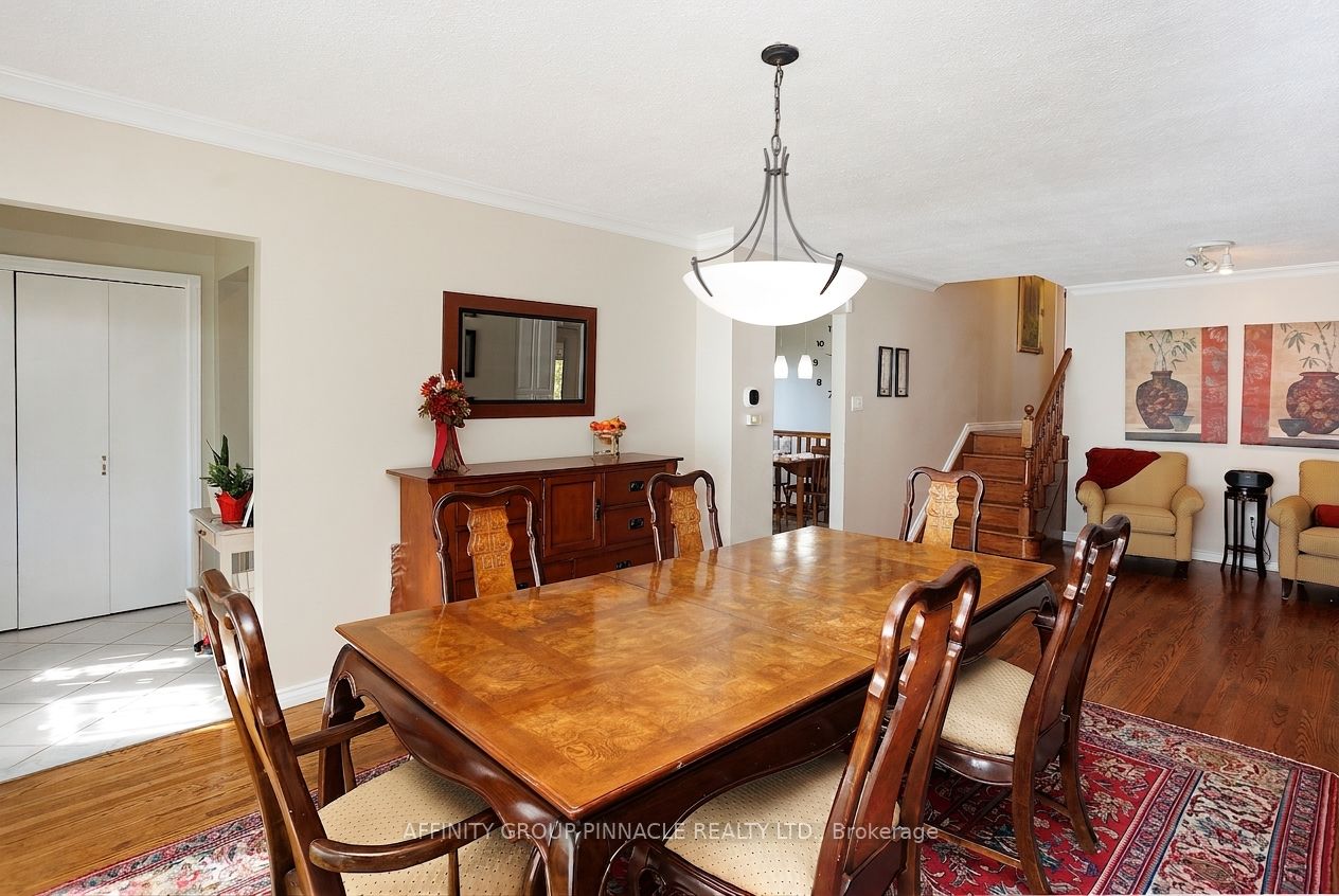 364 Riverdale Road Property Photo 14