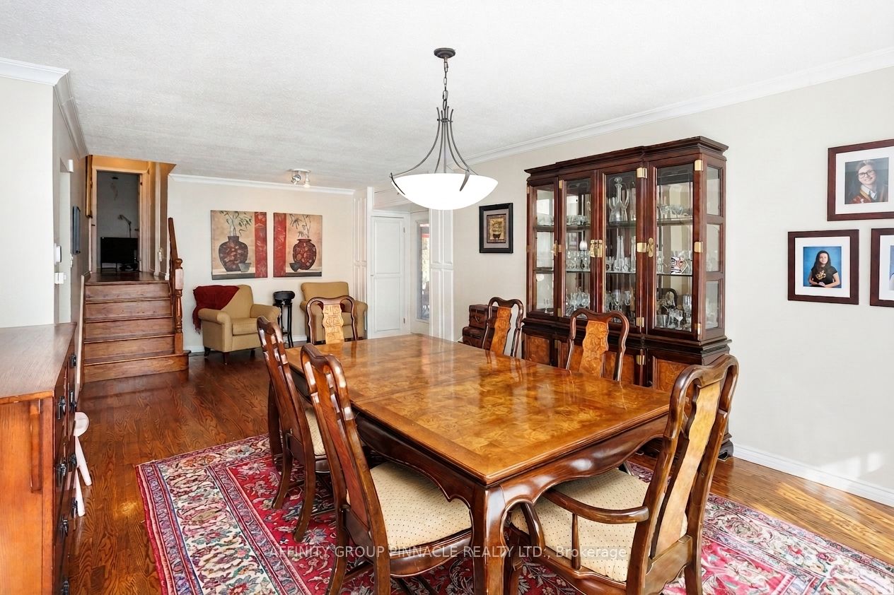 364 Riverdale Road Property Photo 15
