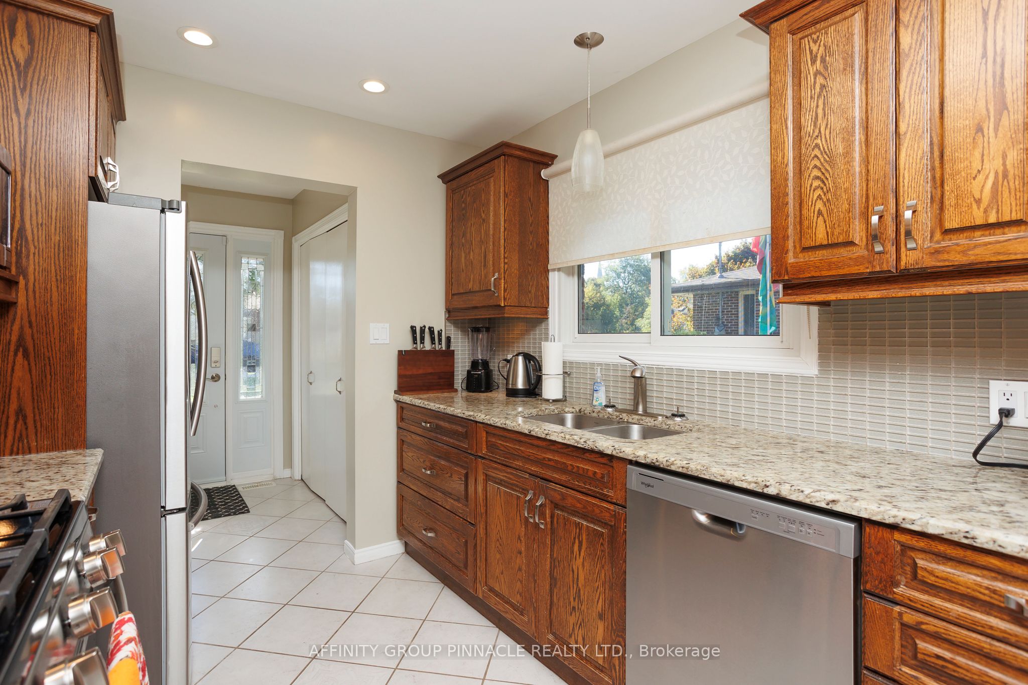 364 Riverdale Road Property Photo 20