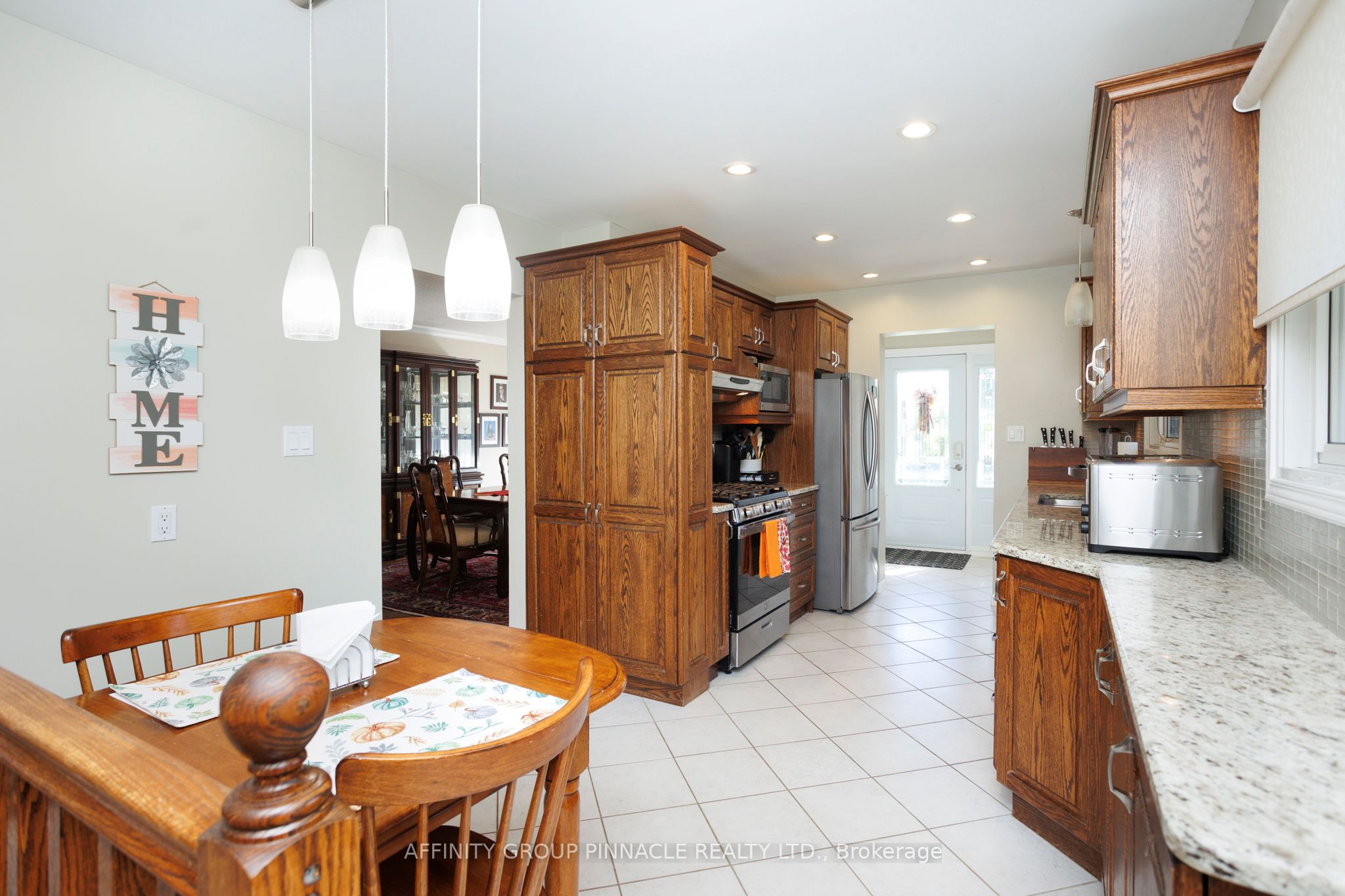 364 Riverdale Road Property Photo 21