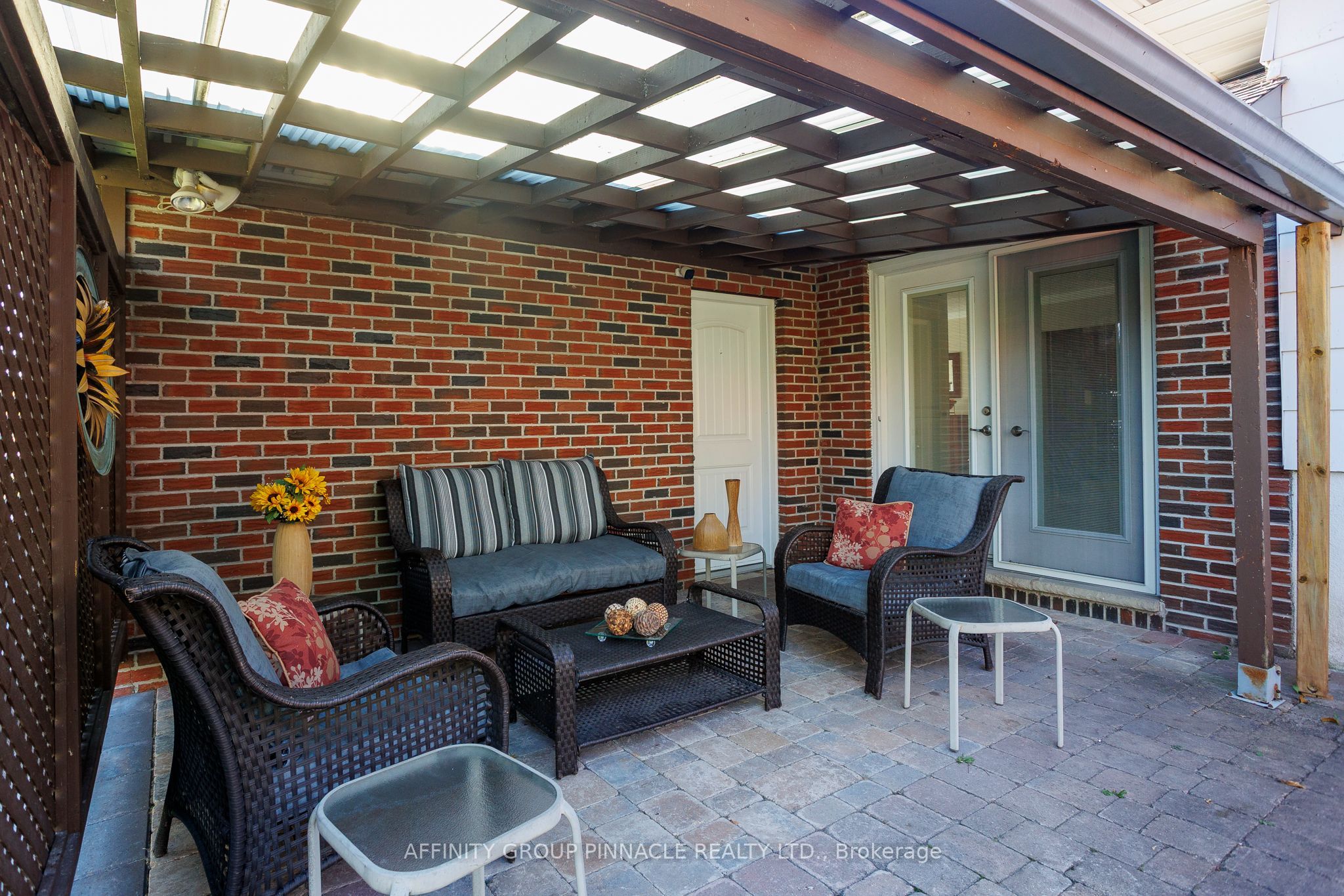 364 Riverdale Road Property Photo 39