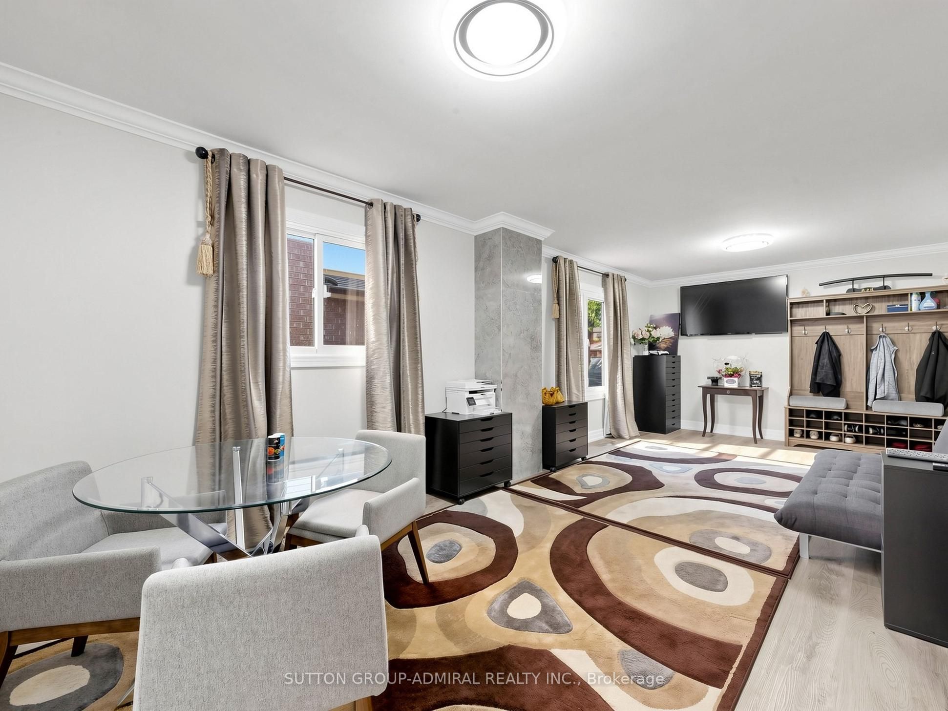 11 Checker Court Property Photo 8