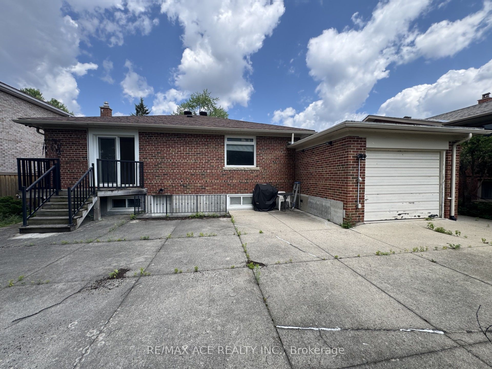 39 Oak Avenue Property Photo 5