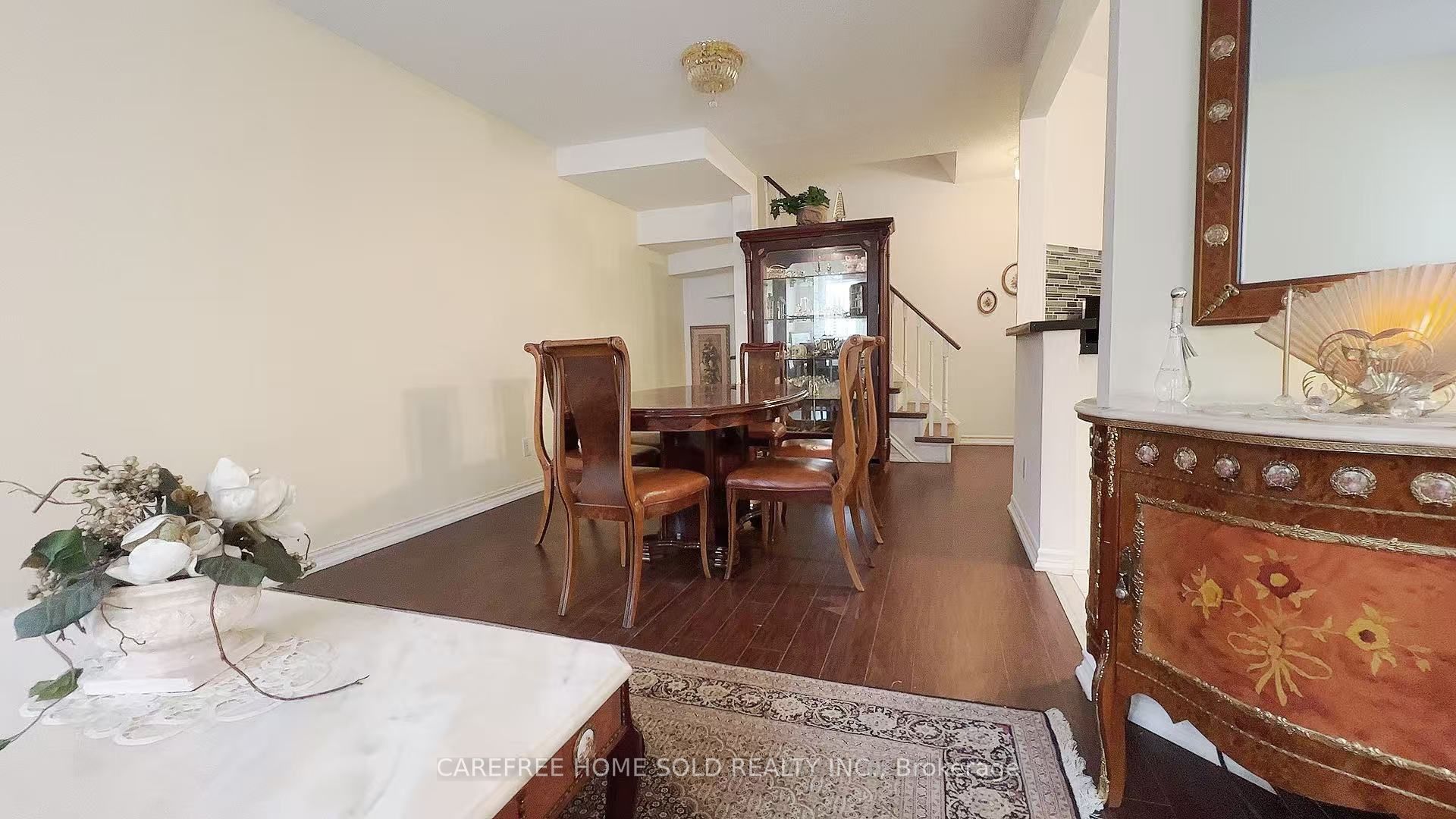 151 Townsgate Drive 8 Property Photo 5