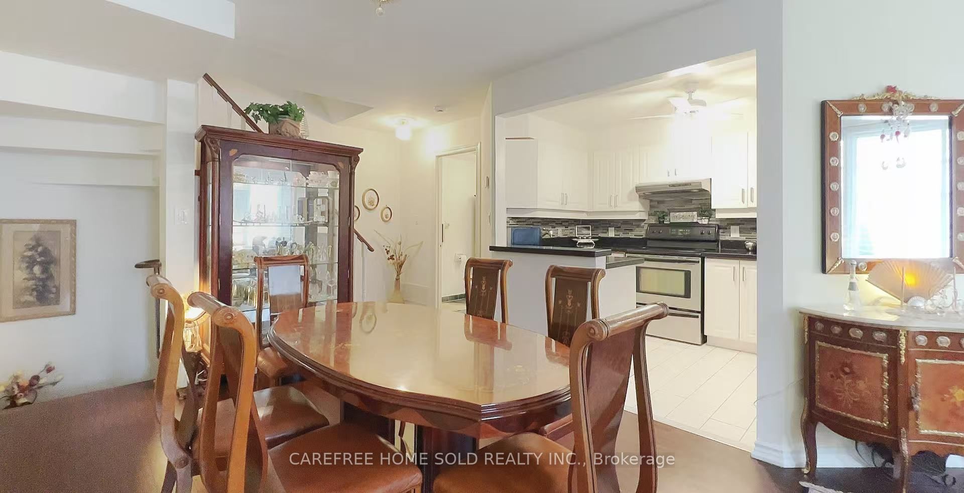 151 Townsgate Drive 8 Property Photo 6