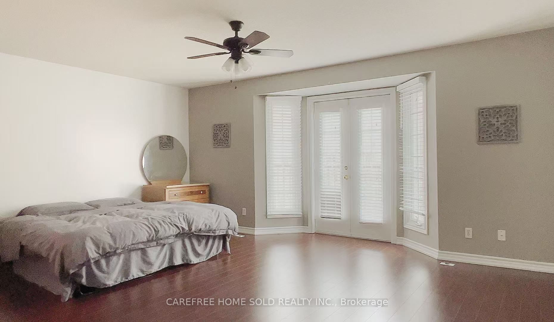 151 Townsgate Drive 8 Property Photo 10