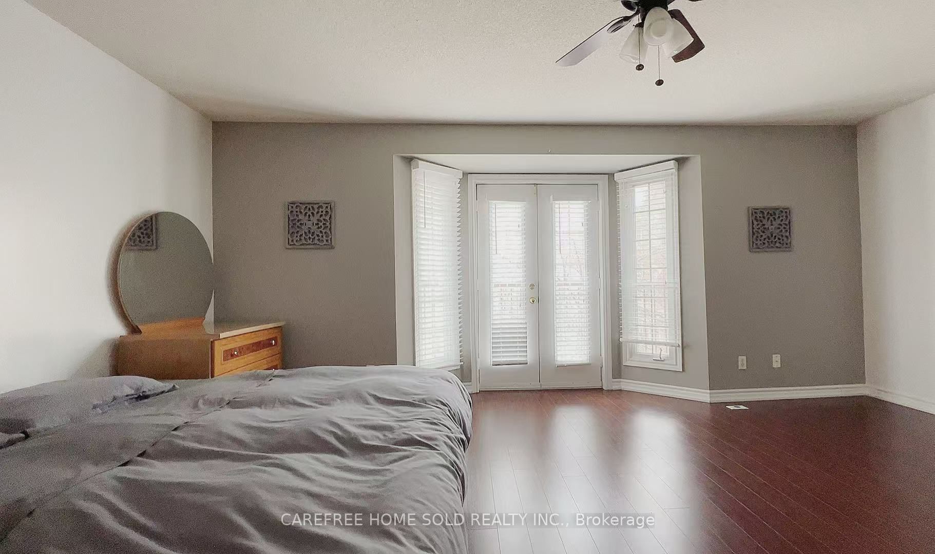 151 Townsgate Drive 8 Property Photo 12