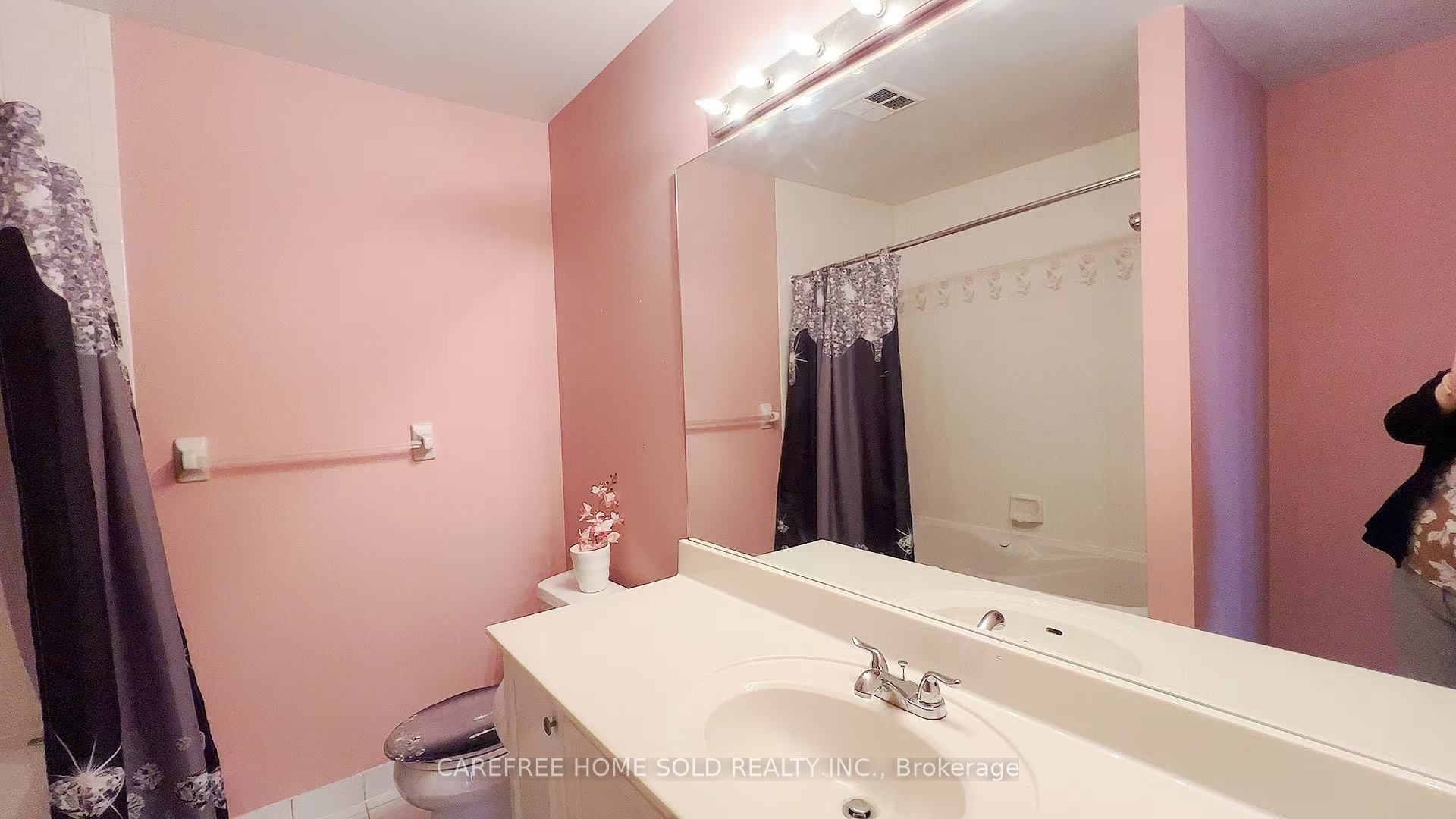 151 Townsgate Drive 8 Property Photo 16